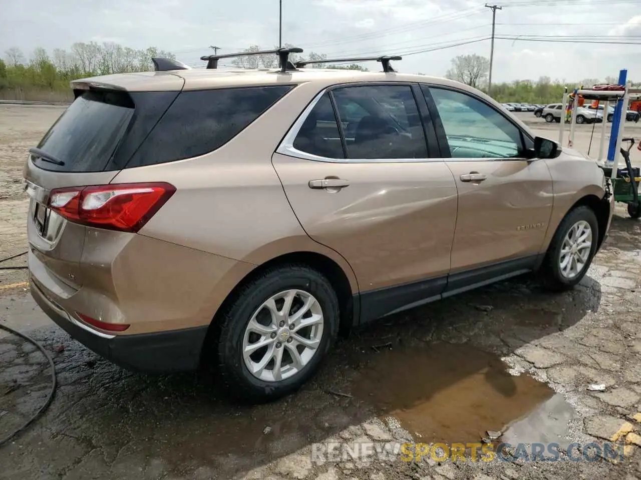 3 Фотография поврежденного автомобиля 2GNAXKEV9K6173288 CHEVROLET EQUINOX 2019