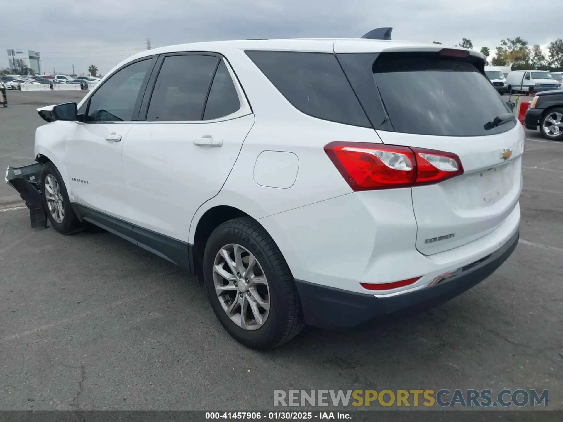 3 Фотография поврежденного автомобиля 2GNAXKEV9K6186669 CHEVROLET EQUINOX 2019
