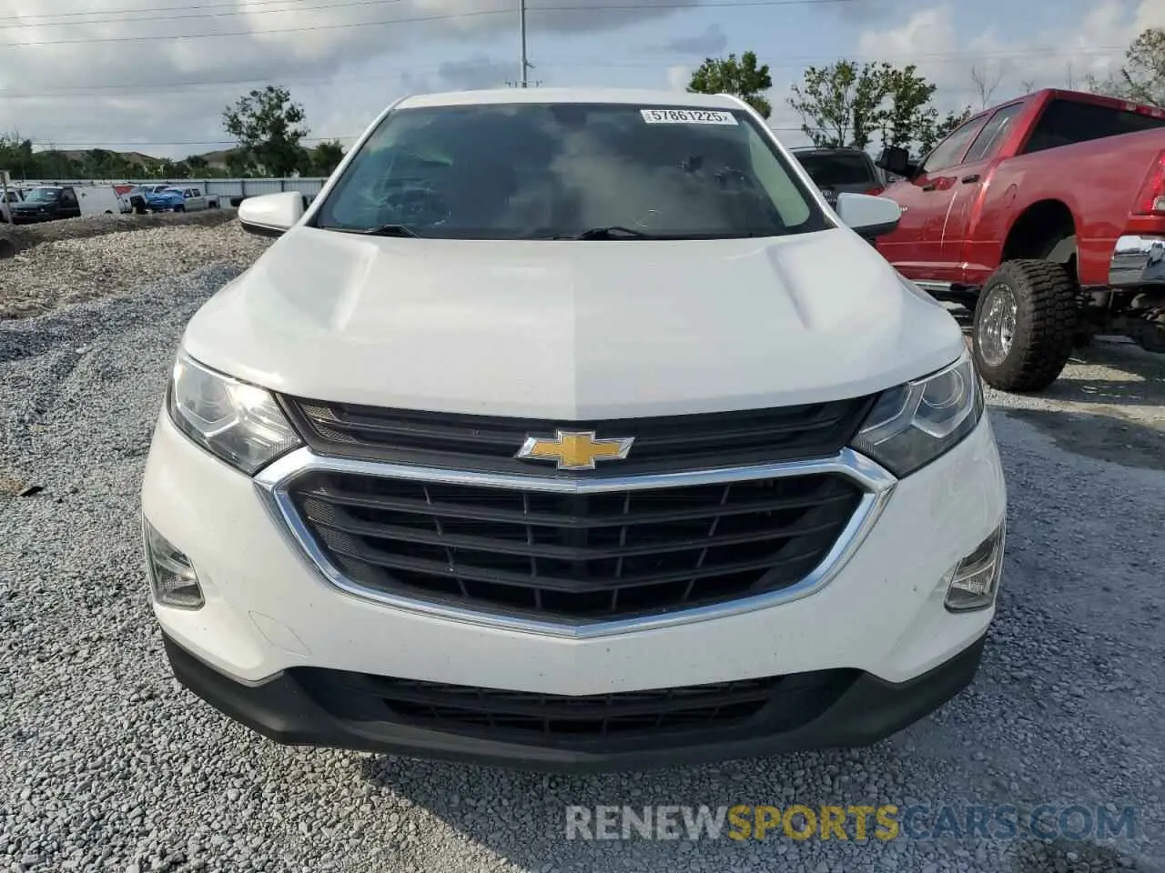 5 Photograph of a damaged car 2GNAXKEV9K6195565 CHEVROLET EQUINOX 2019