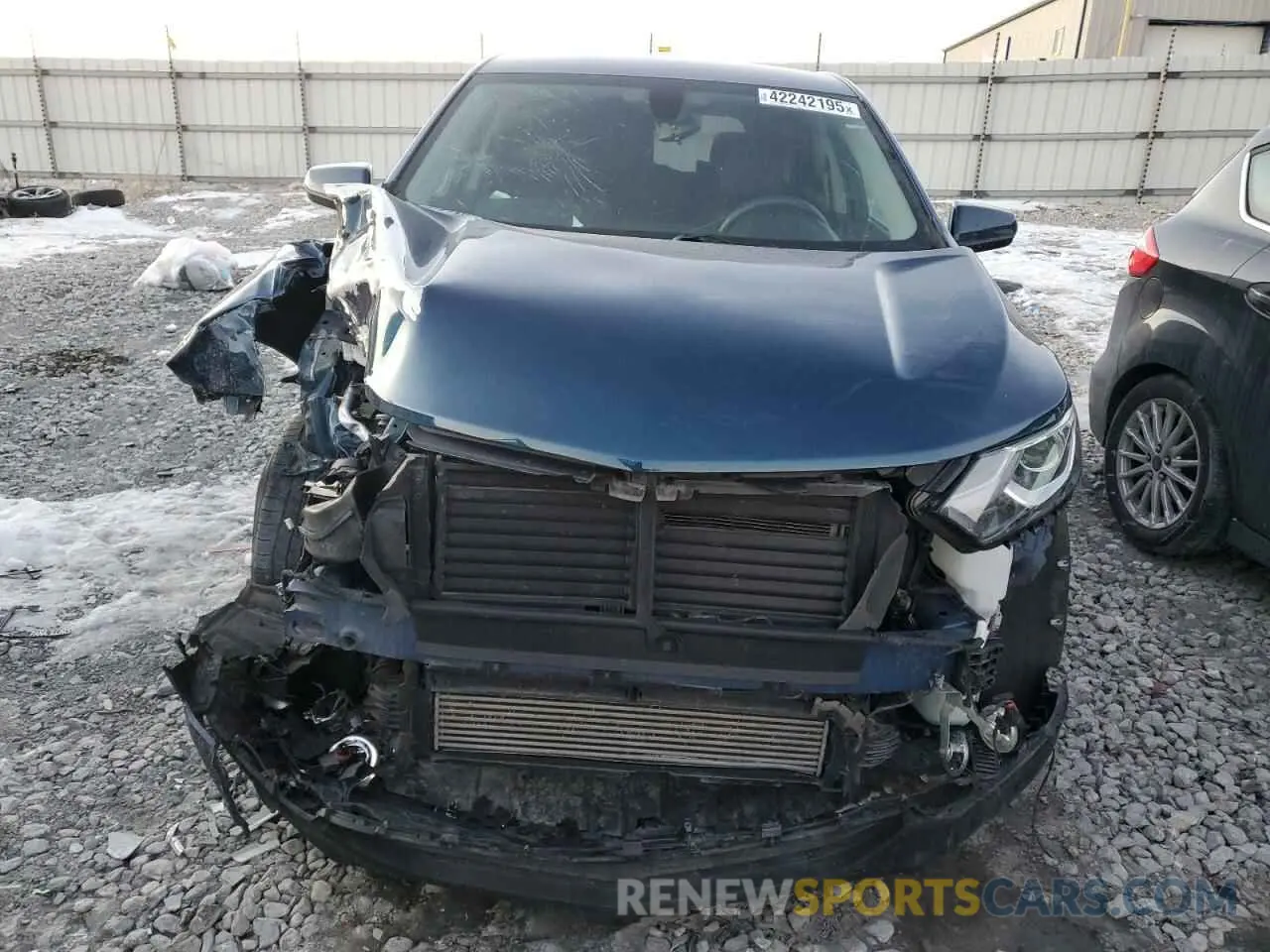 5 Photograph of a damaged car 2GNAXKEV9K6208377 CHEVROLET EQUINOX 2019
