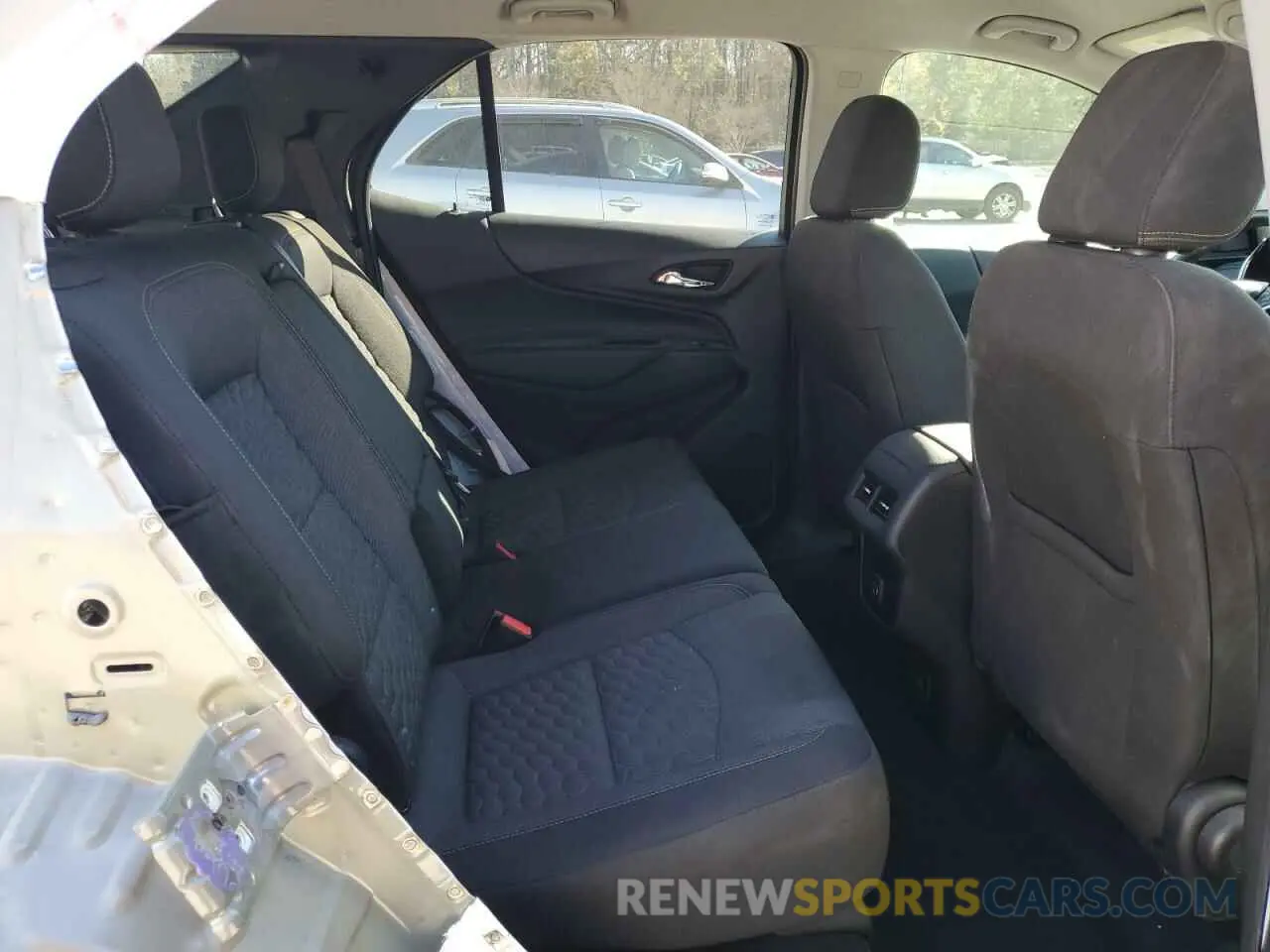 11 Фотография поврежденного автомобиля 2GNAXKEV9K6282656 CHEVROLET EQUINOX 2019