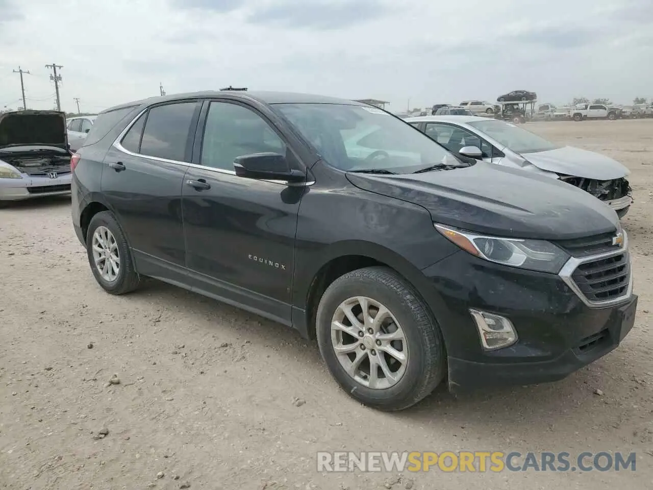 4 Photograph of a damaged car 2GNAXKEVXK6302672 CHEVROLET EQUINOX 2019