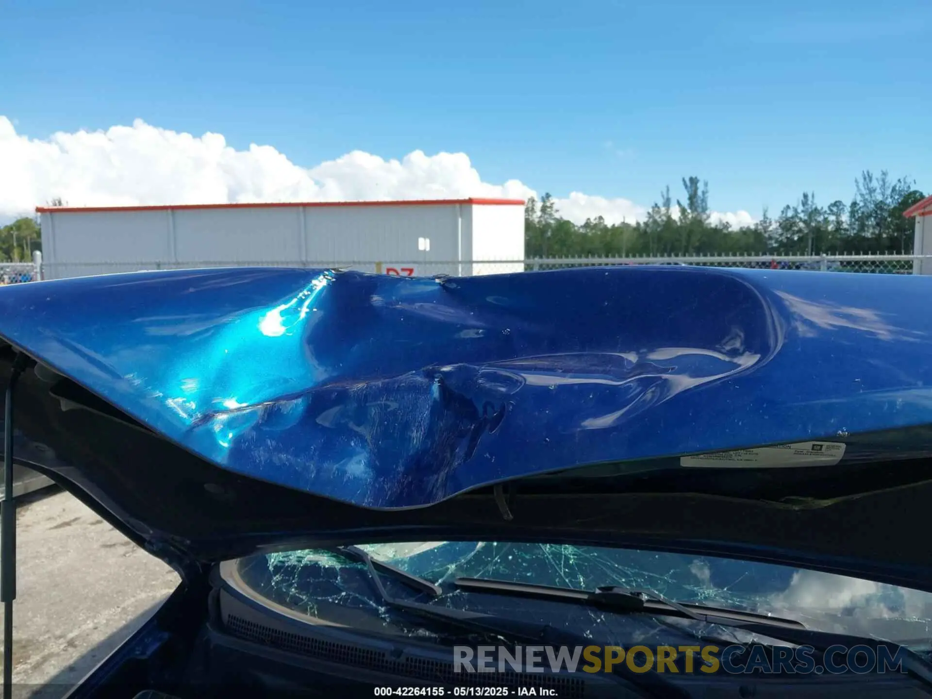 6 Photograph of a damaged car 2GNAXLEX0K6227651 CHEVROLET EQUINOX 2019