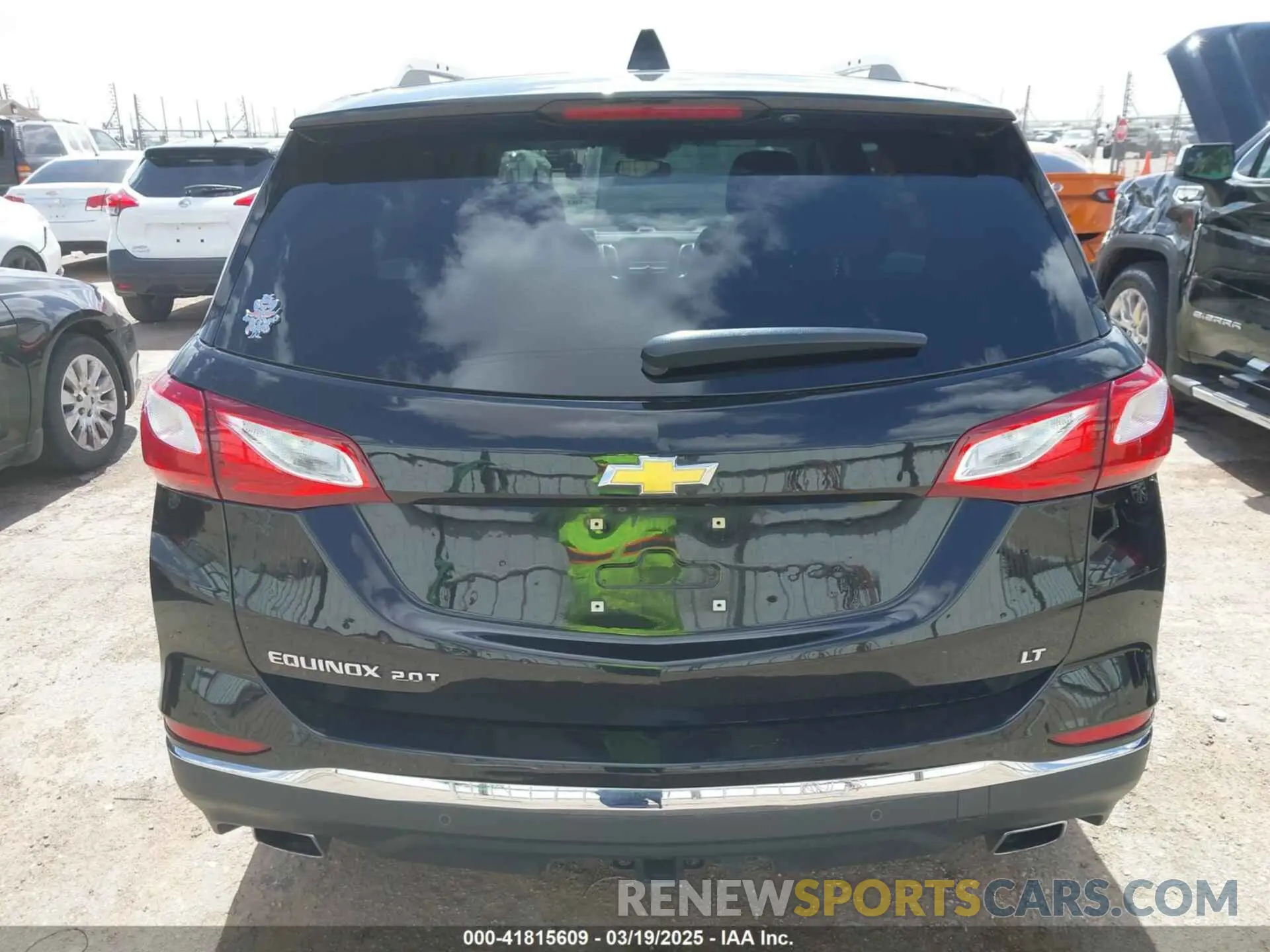 16 Photograph of a damaged car 2GNAXLEX3K6180440 CHEVROLET EQUINOX 2019