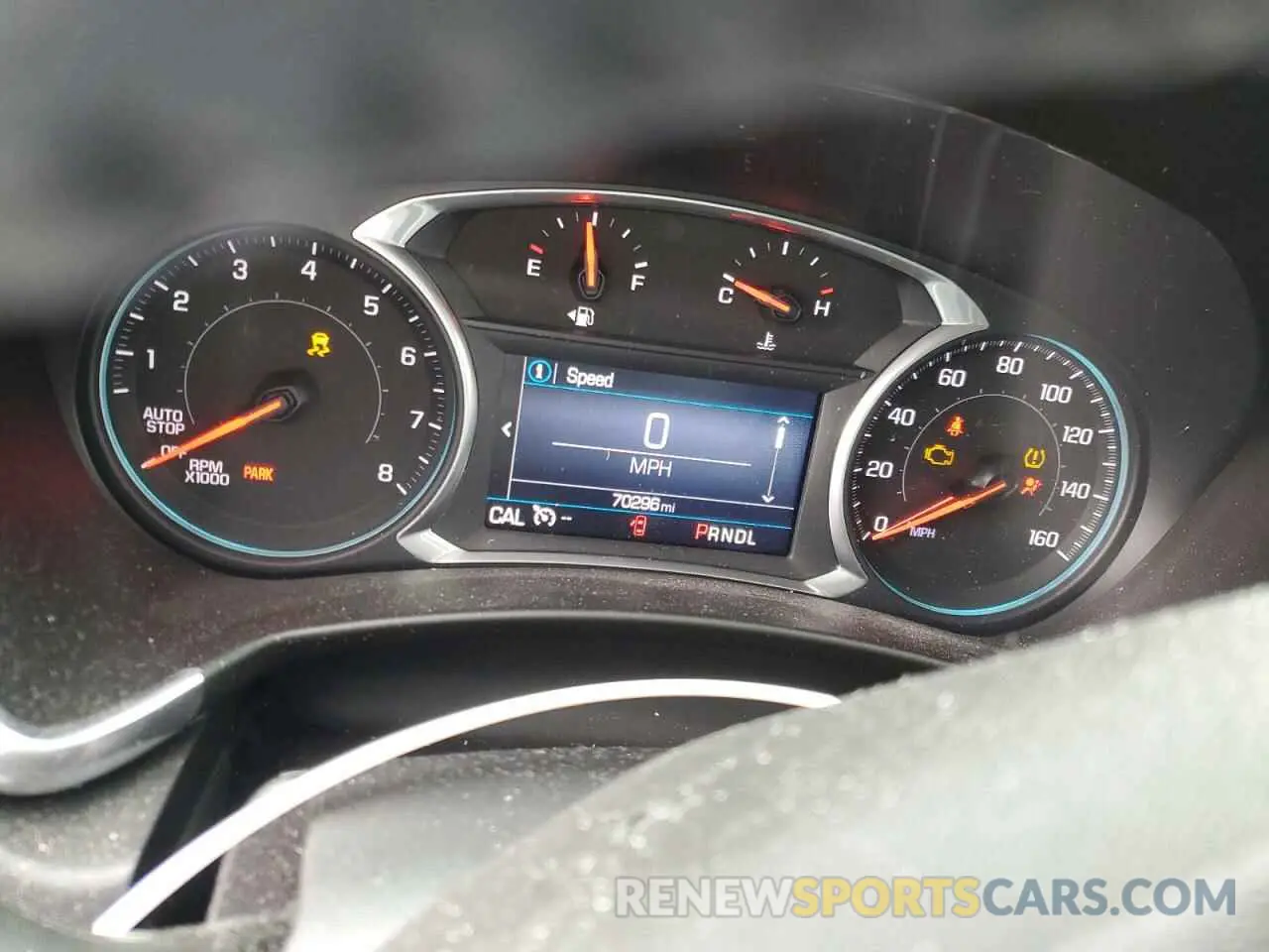 9 Photograph of a damaged car 2GNAXLEX4K6188952 CHEVROLET EQUINOX 2019