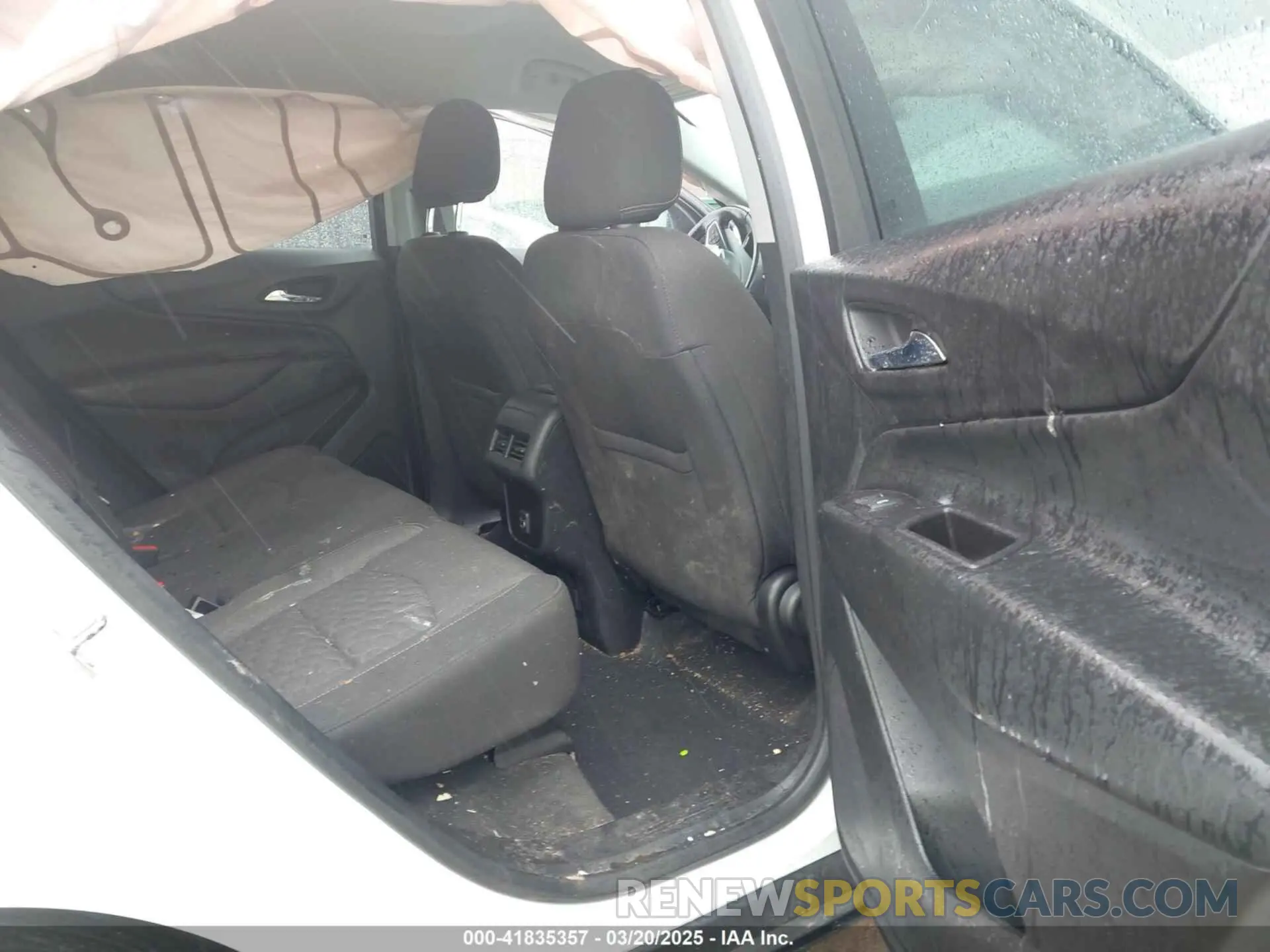 8 Фотография поврежденного автомобиля 2GNAXLEX6K6156343 CHEVROLET EQUINOX 2019
