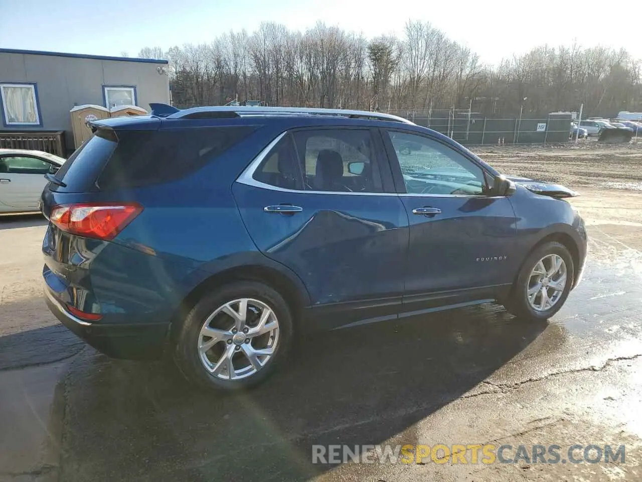 3 Photograph of a damaged car 2GNAXNEV1K6227300 CHEVROLET EQUINOX 2019
