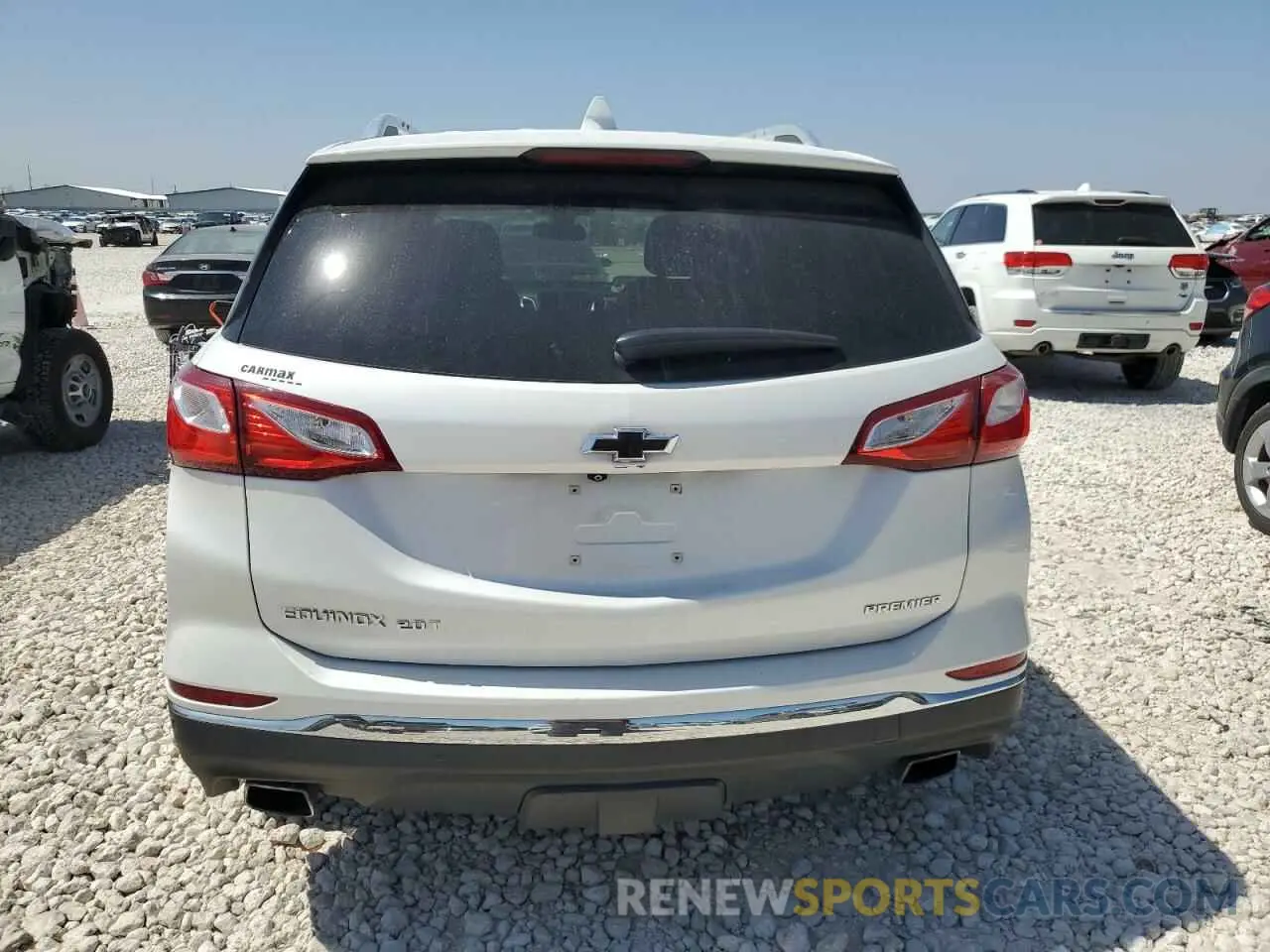 6 Photograph of a damaged car 2GNAXPEX9K6182006 CHEVROLET EQUINOX 2019