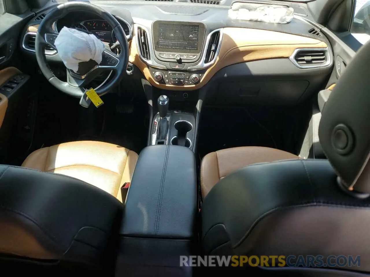 8 Photograph of a damaged car 2GNAXPEX9K6182006 CHEVROLET EQUINOX 2019