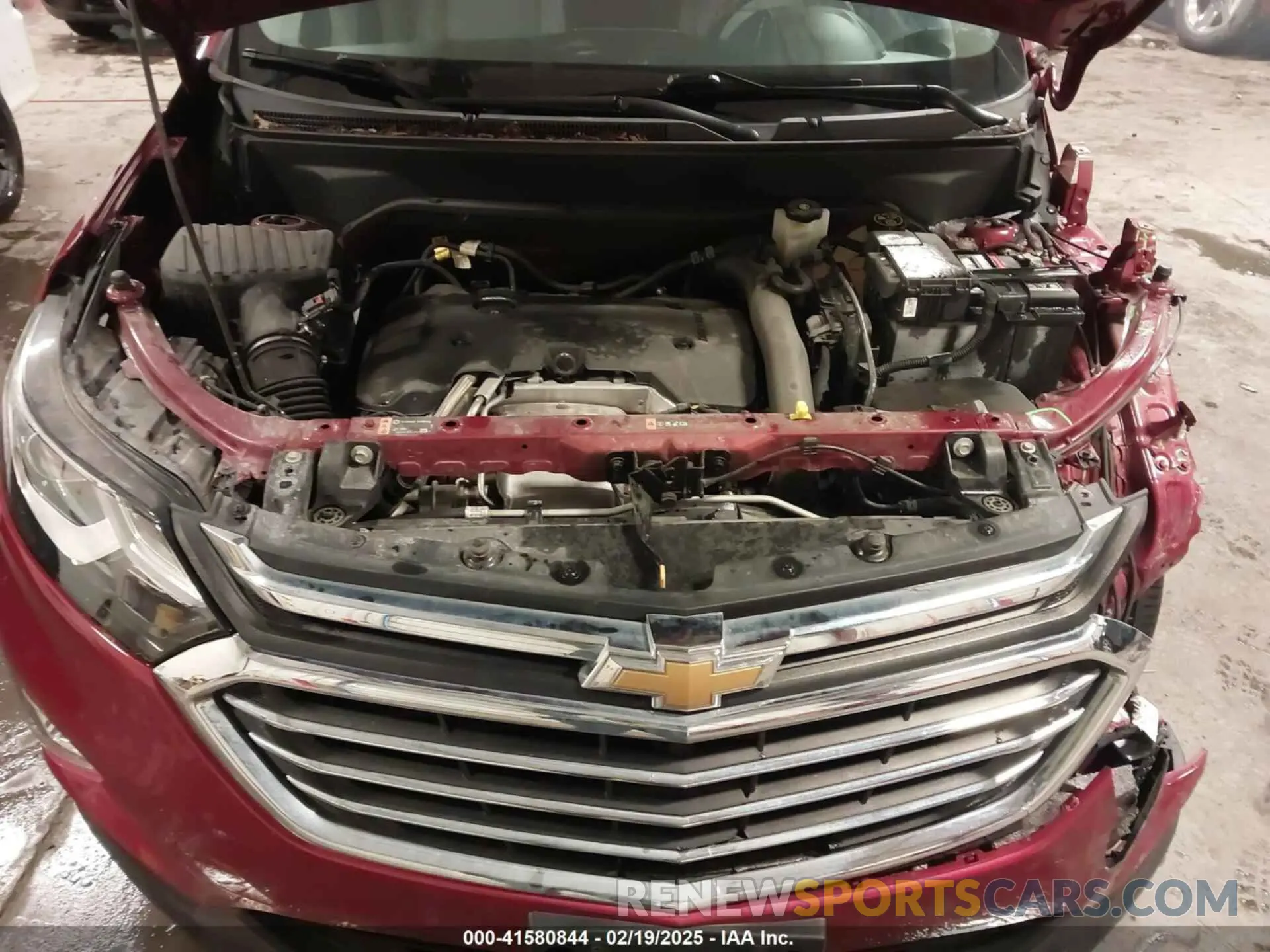 10 Photograph of a damaged car 2GNAXPEX9K6232273 CHEVROLET EQUINOX 2019
