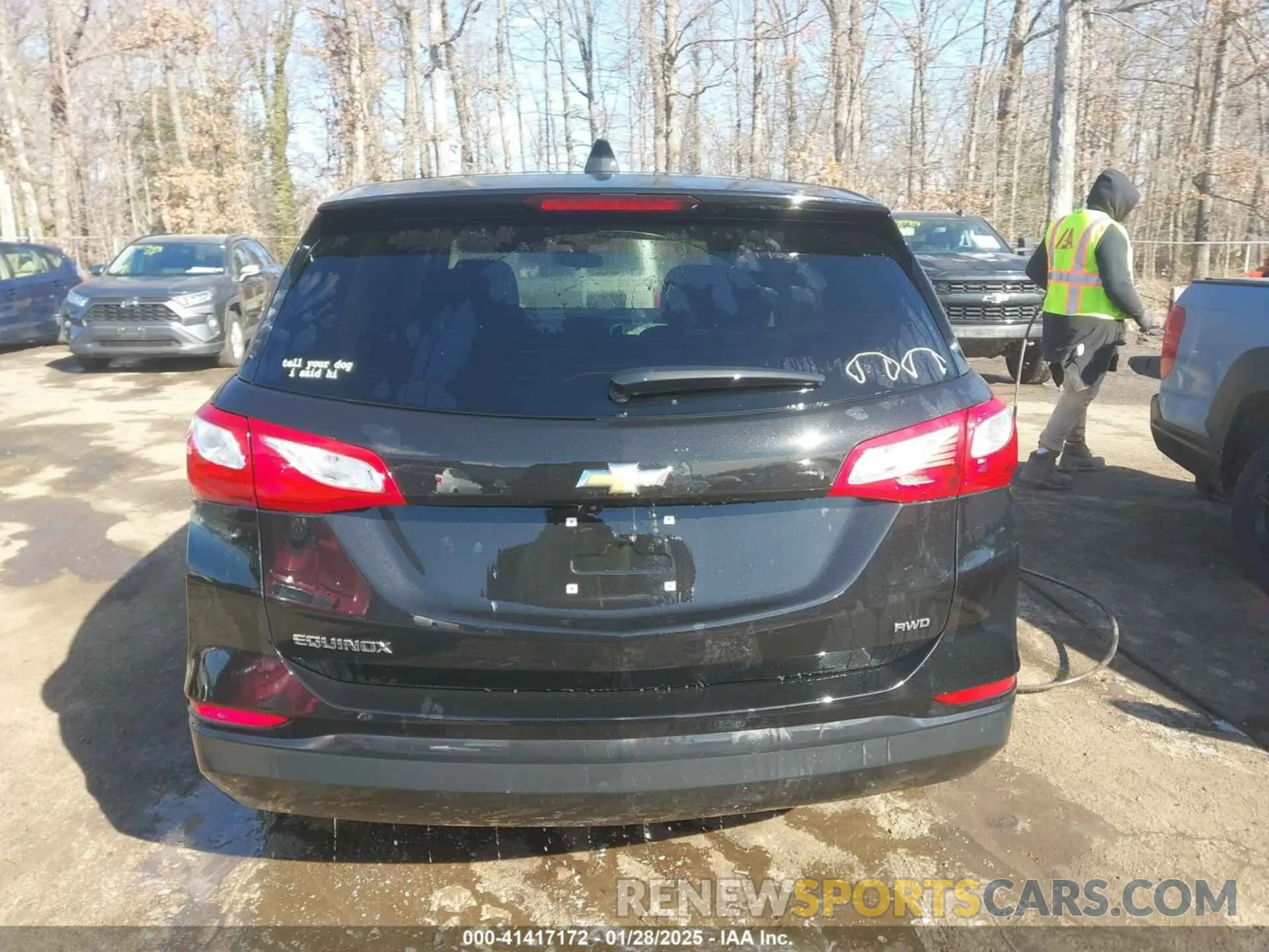 16 Photograph of a damaged car 2GNAXSEV0K6227481 CHEVROLET EQUINOX 2019