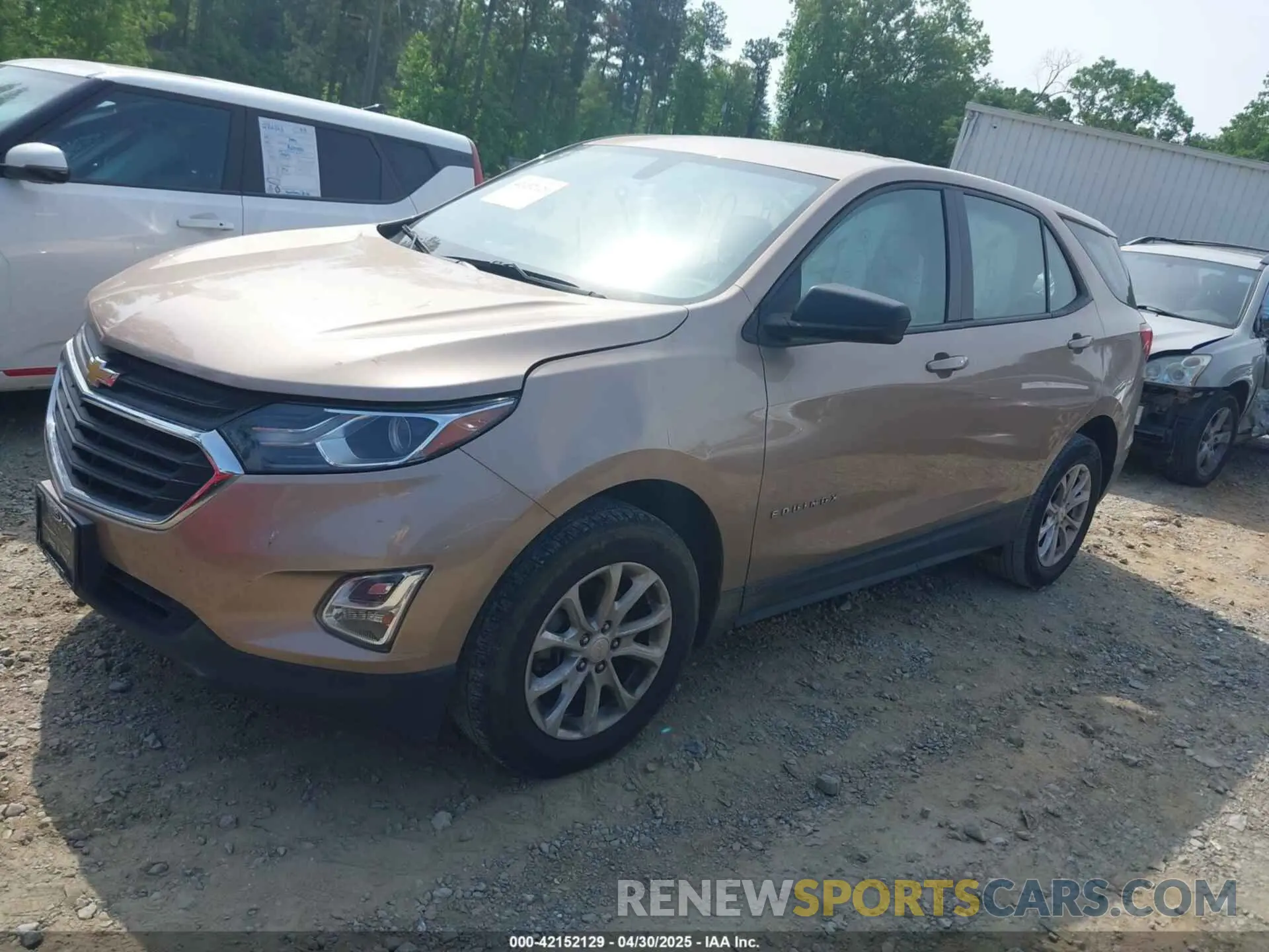 2 Фотография поврежденного автомобиля 2GNAXSEV4K6169956 CHEVROLET EQUINOX 2019