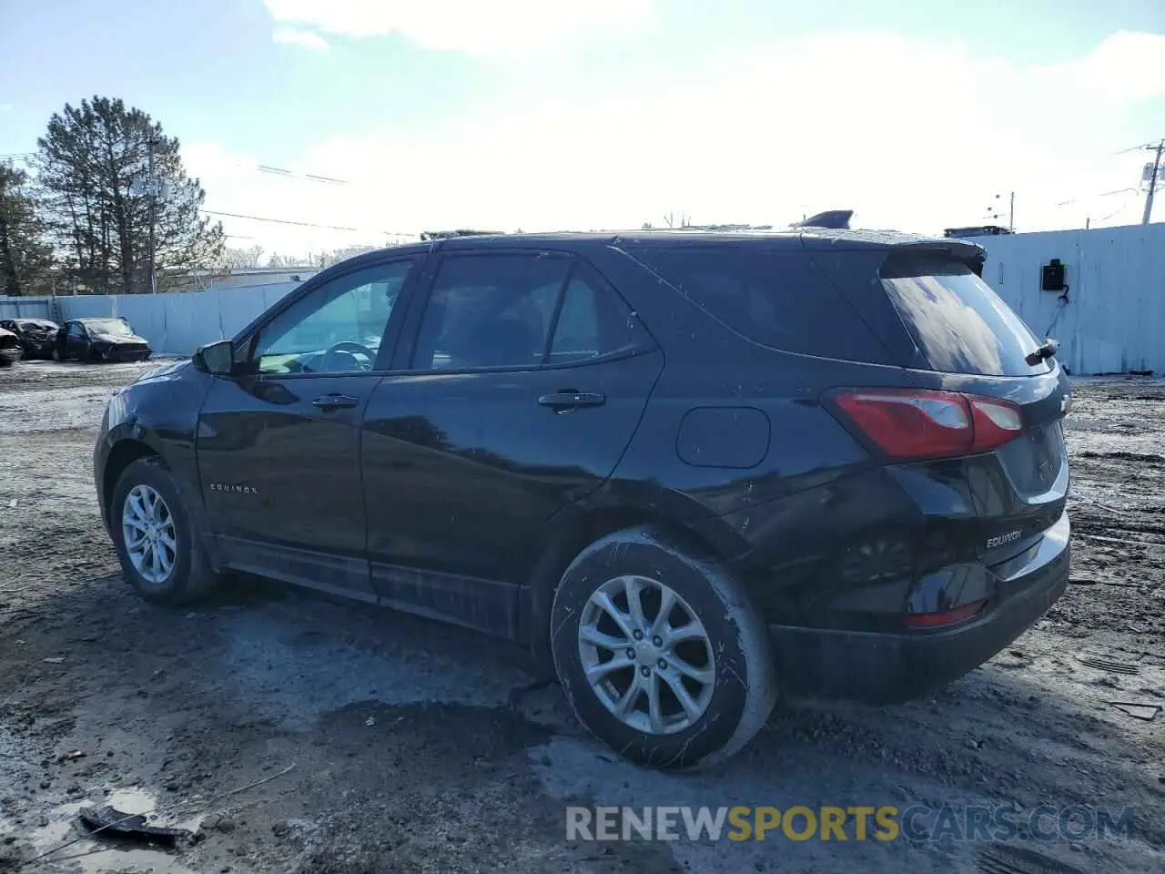 2 Фотография поврежденного автомобиля 2GNAXSEV4K6301758 CHEVROLET EQUINOX 2019