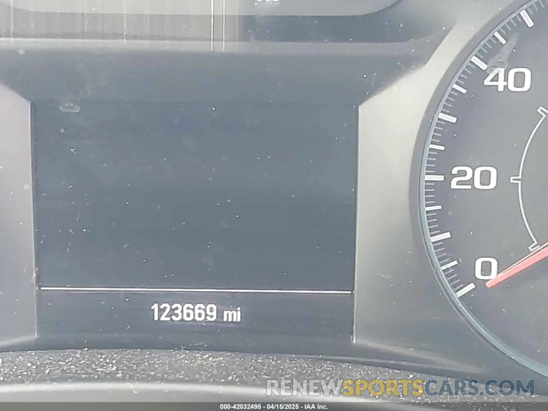 14 Photograph of a damaged car 2GNAXSEV6K6112755 CHEVROLET EQUINOX 2019