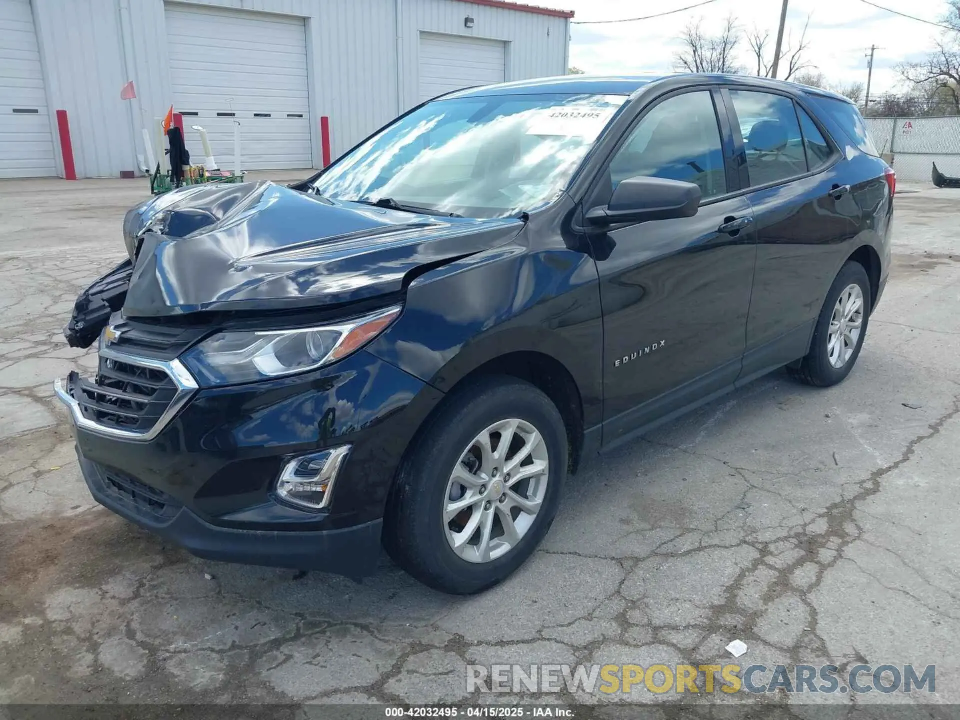 2 Photograph of a damaged car 2GNAXSEV6K6112755 CHEVROLET EQUINOX 2019