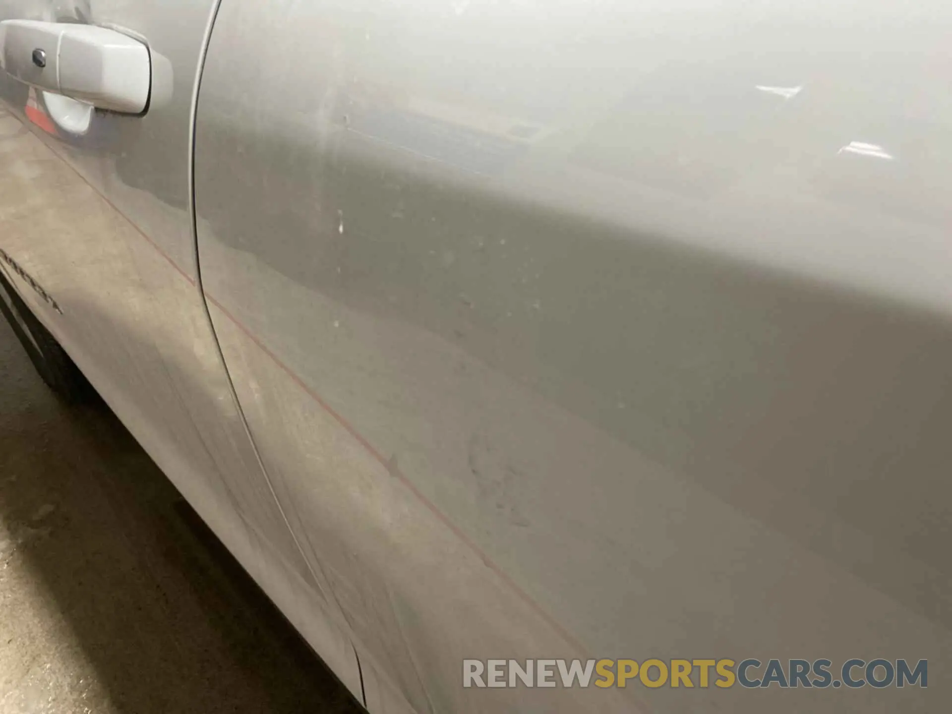 13 Photograph of a damaged car 2GNAXSEV6K6210040 CHEVROLET EQUINOX 2019