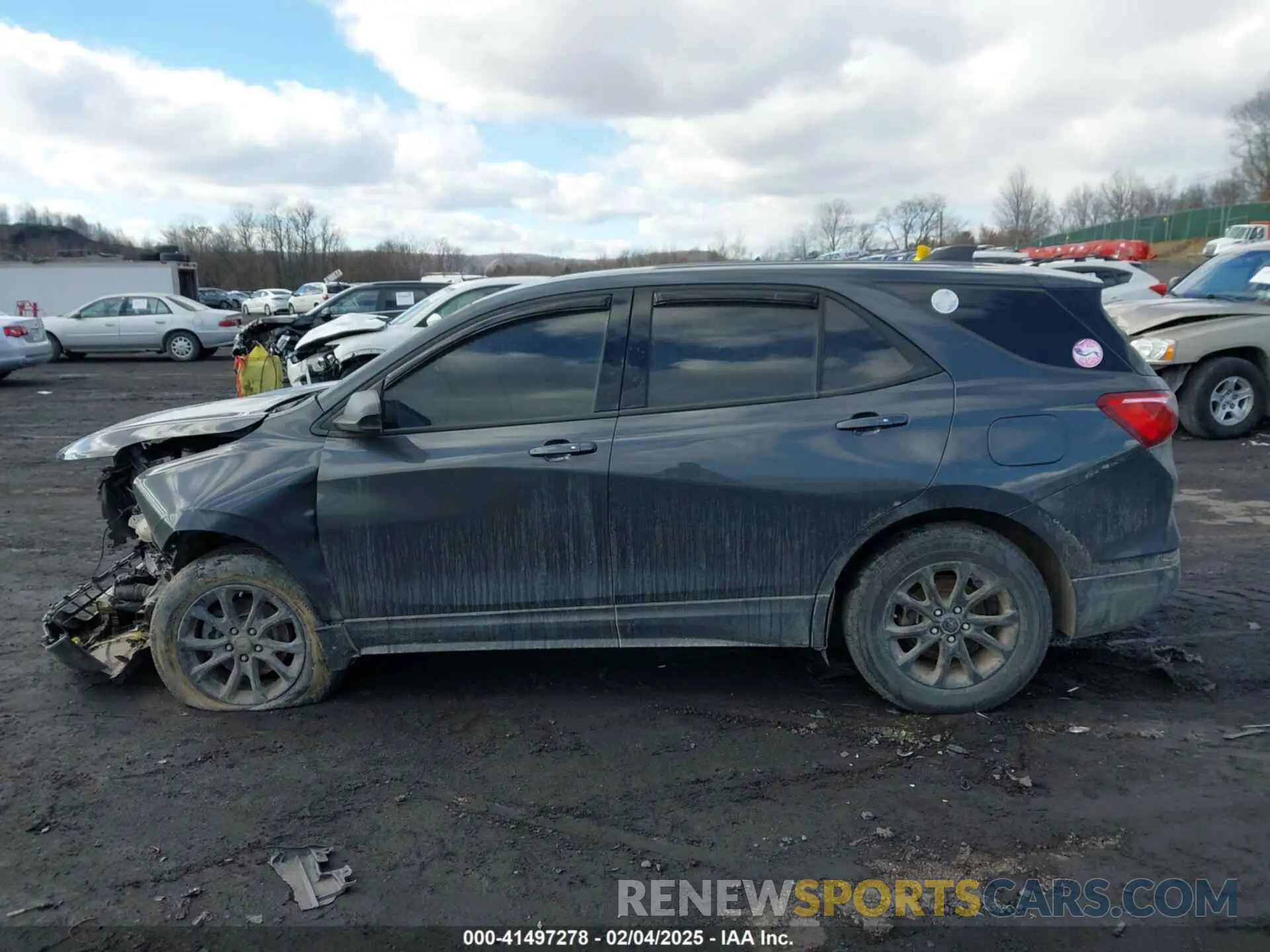 13 Photograph of a damaged car 2GNAXSEV8K6207107 CHEVROLET EQUINOX 2019