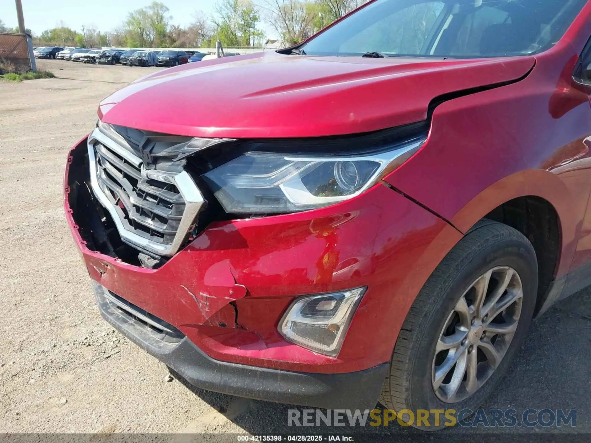 6 Photograph of a damaged car 2GNAXTEV0K6225963 CHEVROLET EQUINOX 2019