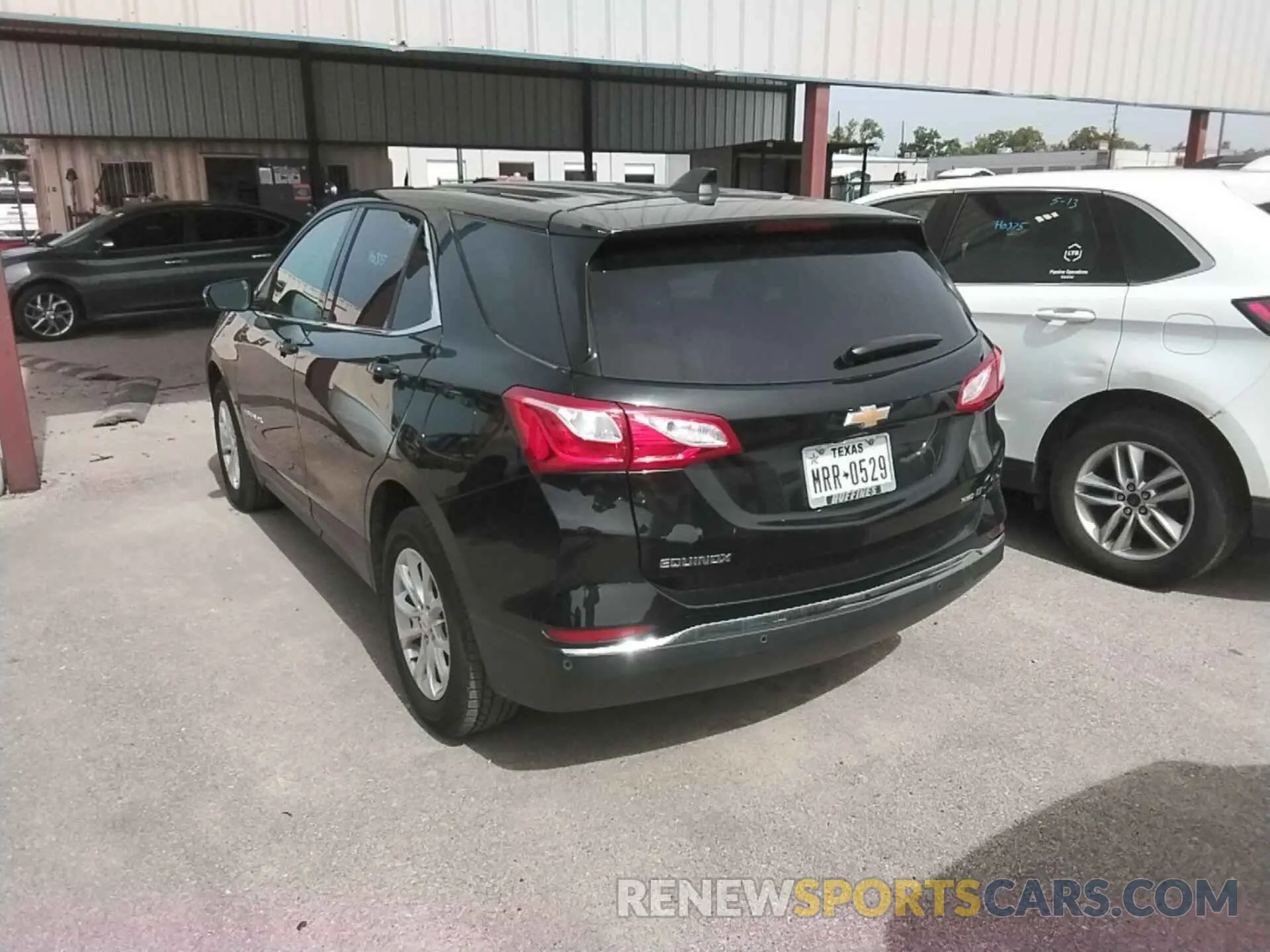 11 Photograph of a damaged car 2GNAXTEV1K6259765 CHEVROLET EQUINOX 2019