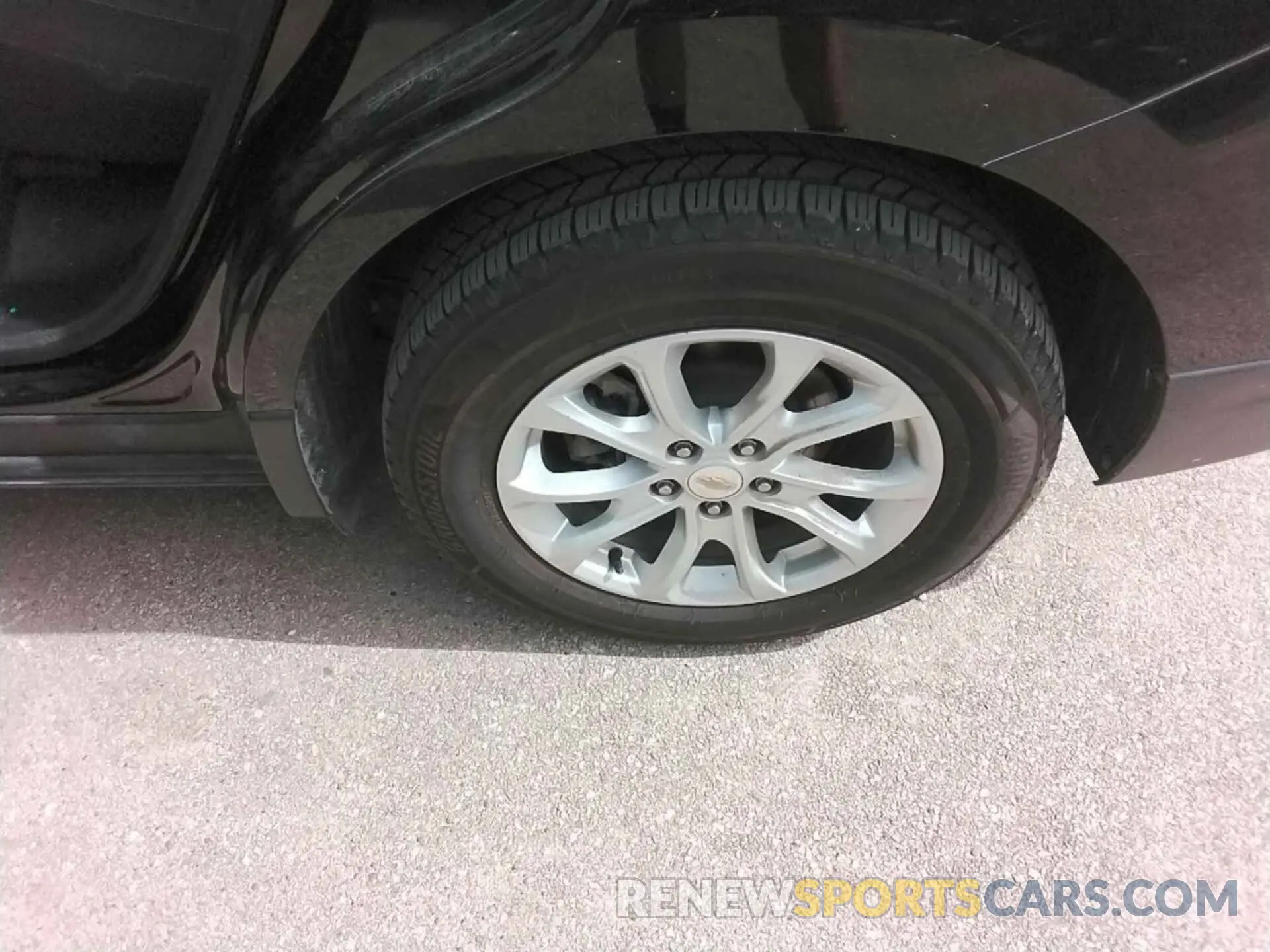 14 Photograph of a damaged car 2GNAXTEV1K6259765 CHEVROLET EQUINOX 2019