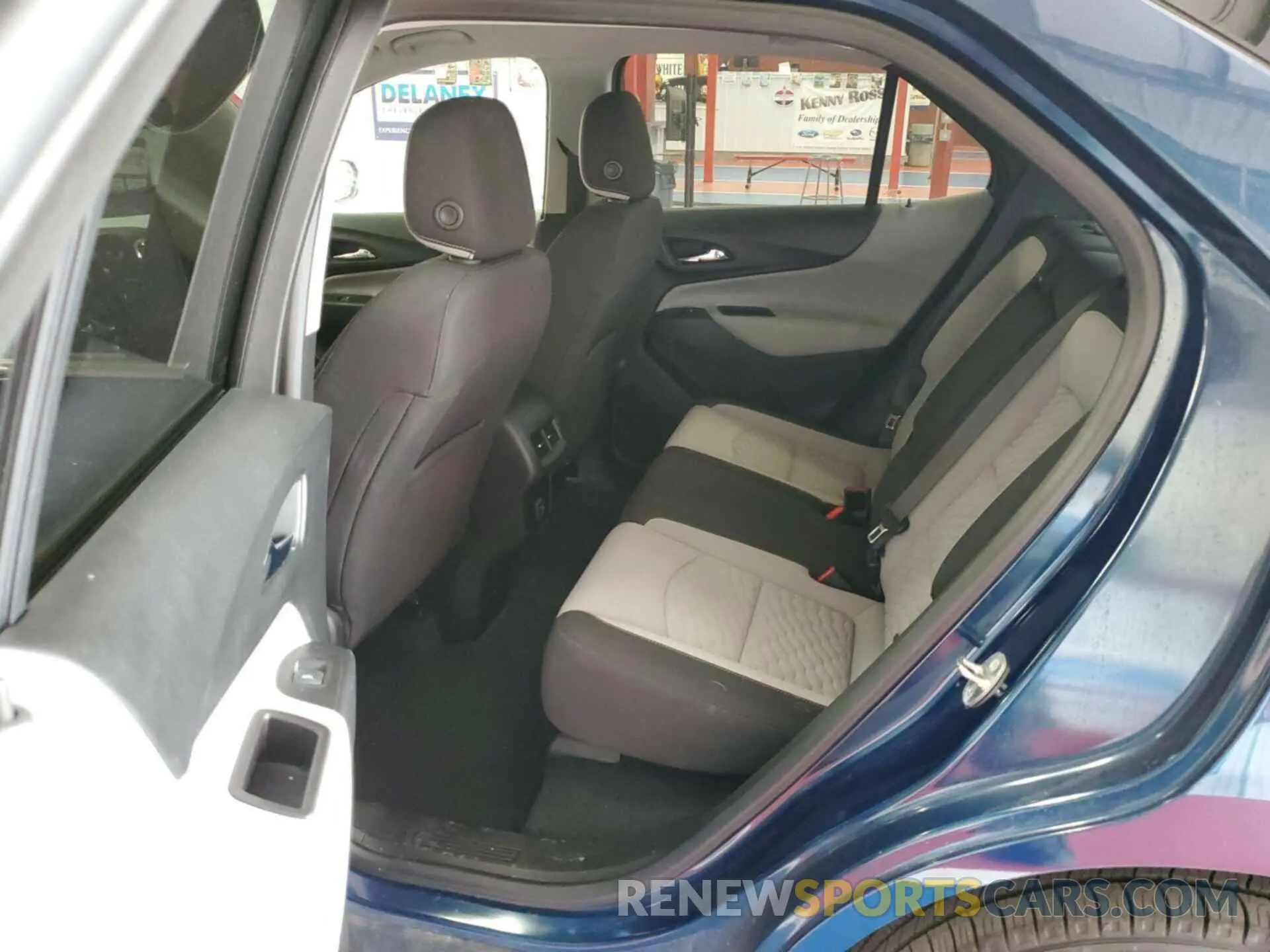 13 Photograph of a damaged car 2GNAXTEV2K6259791 CHEVROLET EQUINOX 2019