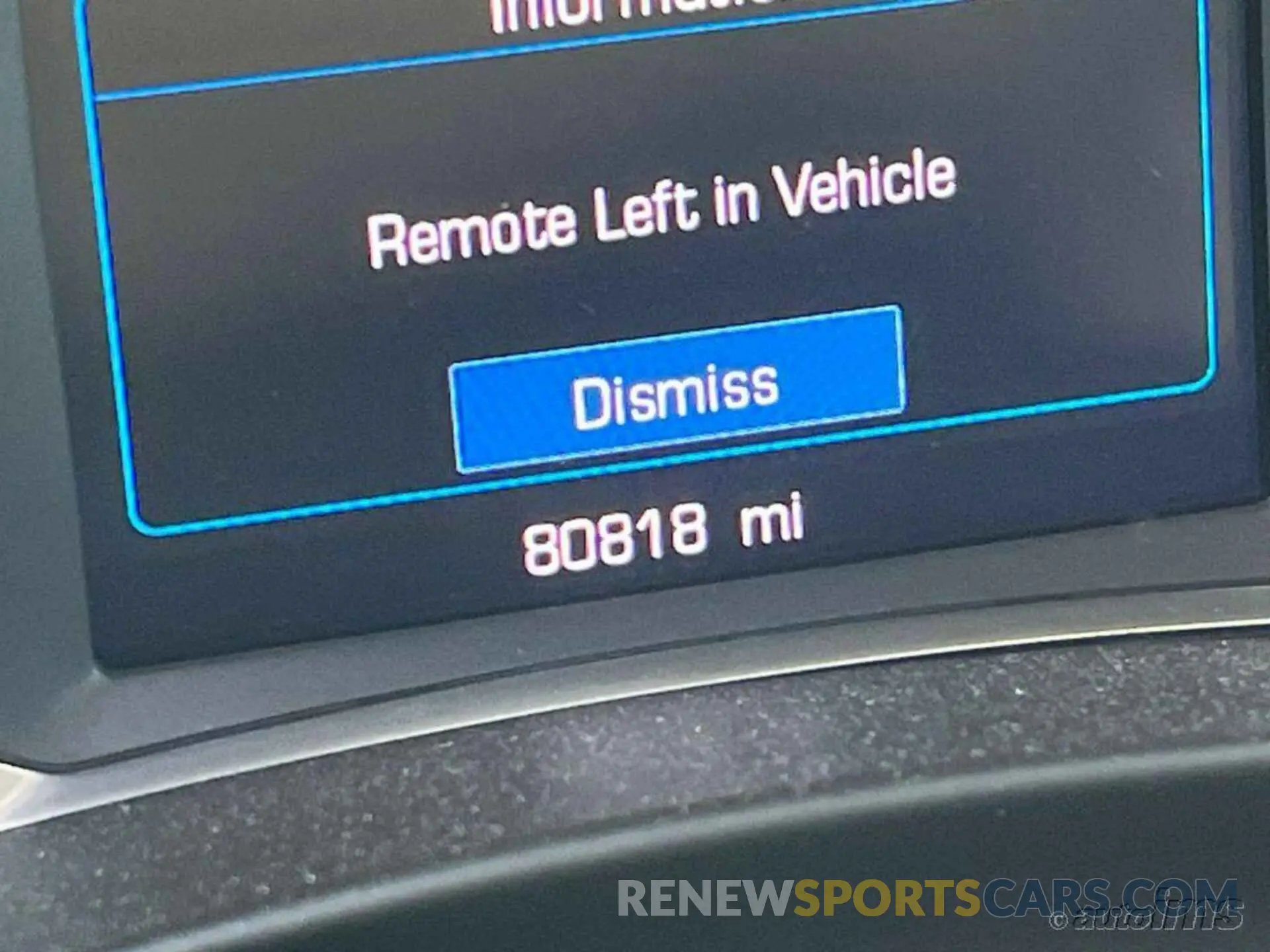 8 Photograph of a damaged car 2GNAXTEV2K6264618 CHEVROLET EQUINOX 2019