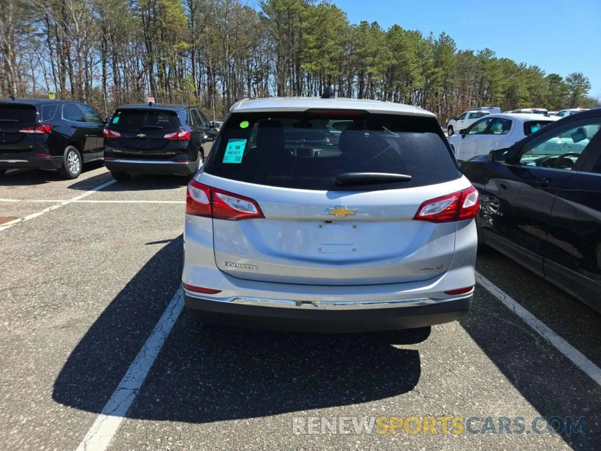 35 Photograph of a damaged car 2GNAXTEV4K6258657 CHEVROLET EQUINOX 2019