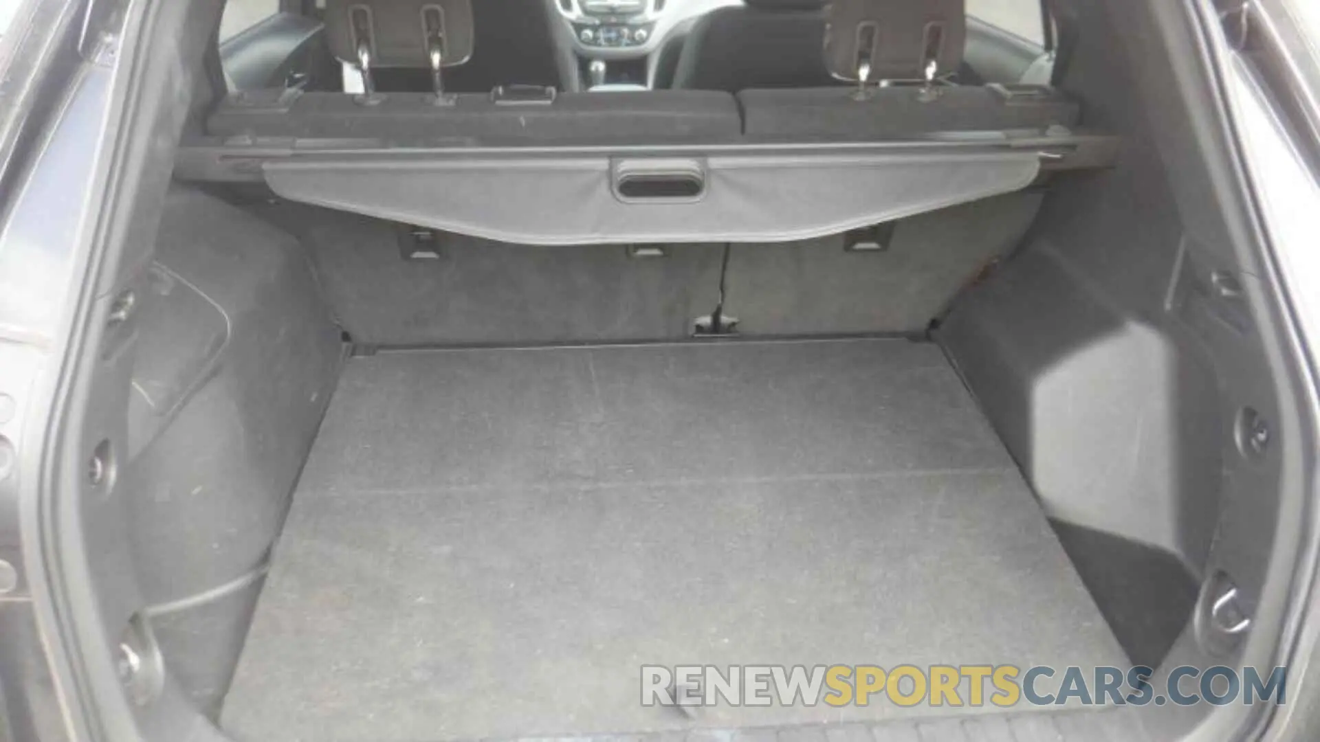 6 Фотография поврежденного автомобиля 2GNAXTEV5K6257517 CHEVROLET EQUINOX 2019