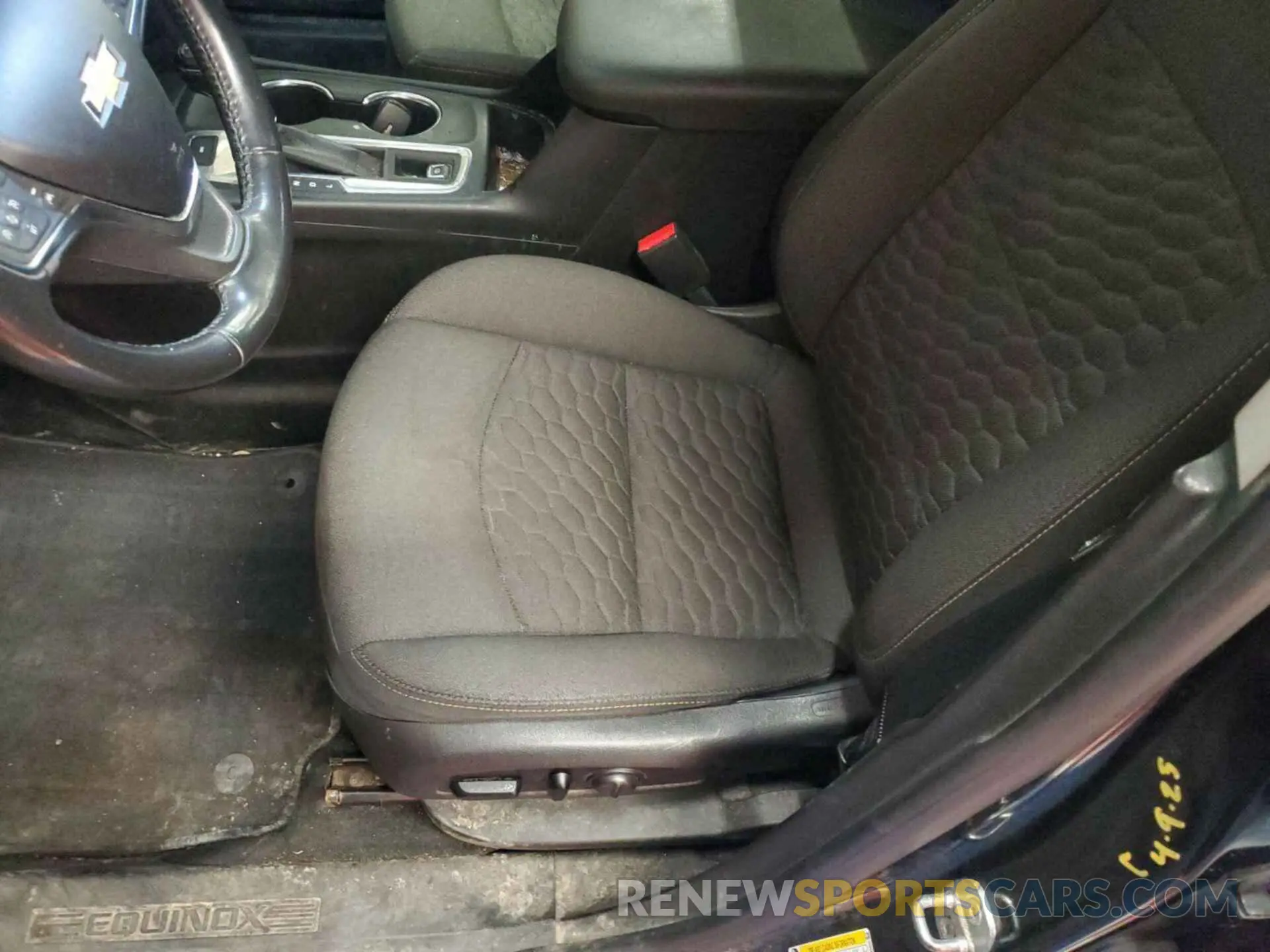 11 Фотография поврежденного автомобиля 2GNAXTEV6K6200386 CHEVROLET EQUINOX 2019