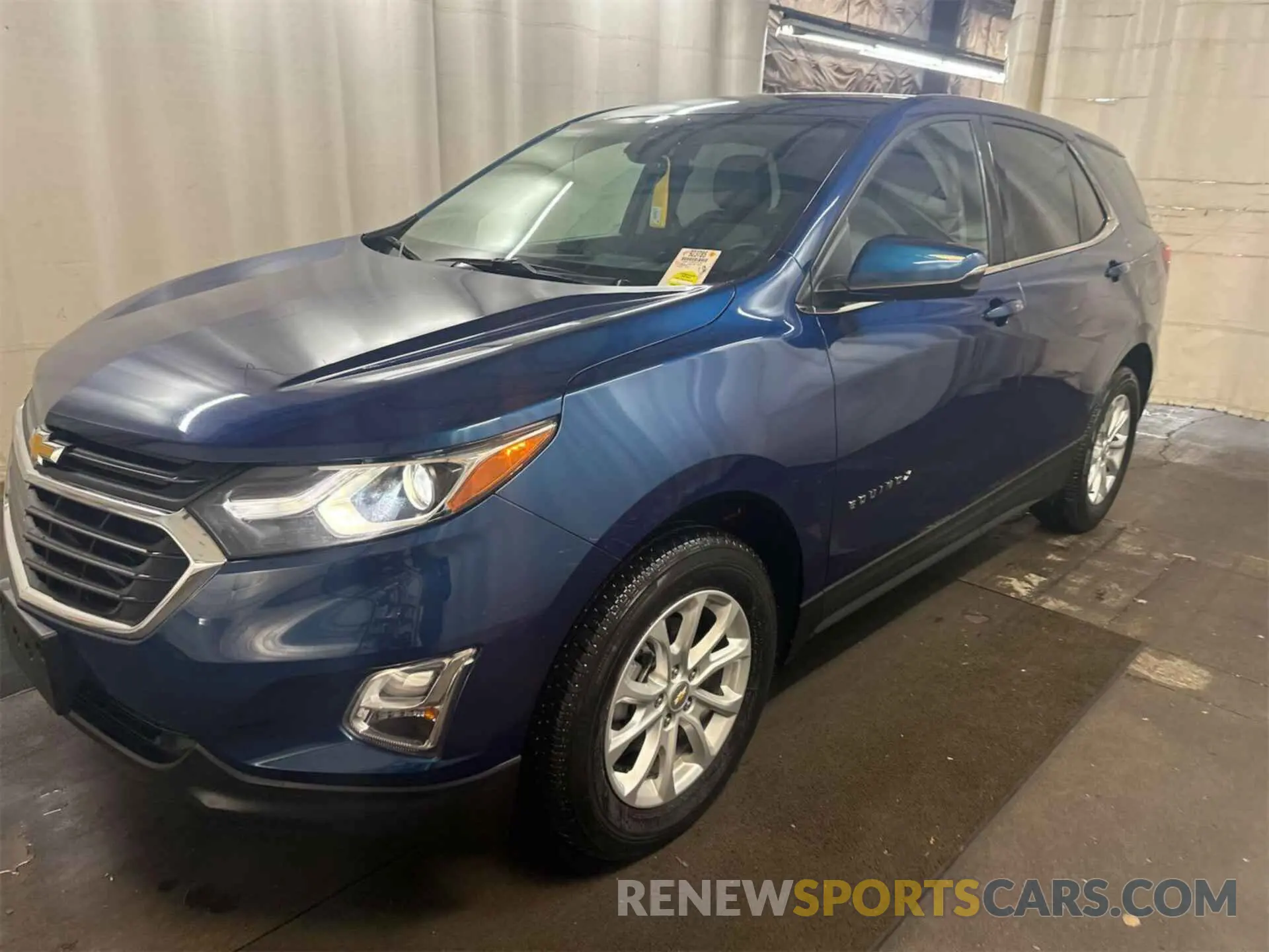 5 Photograph of a damaged car 2GNAXTEV6K6259180 CHEVROLET EQUINOX 2019
