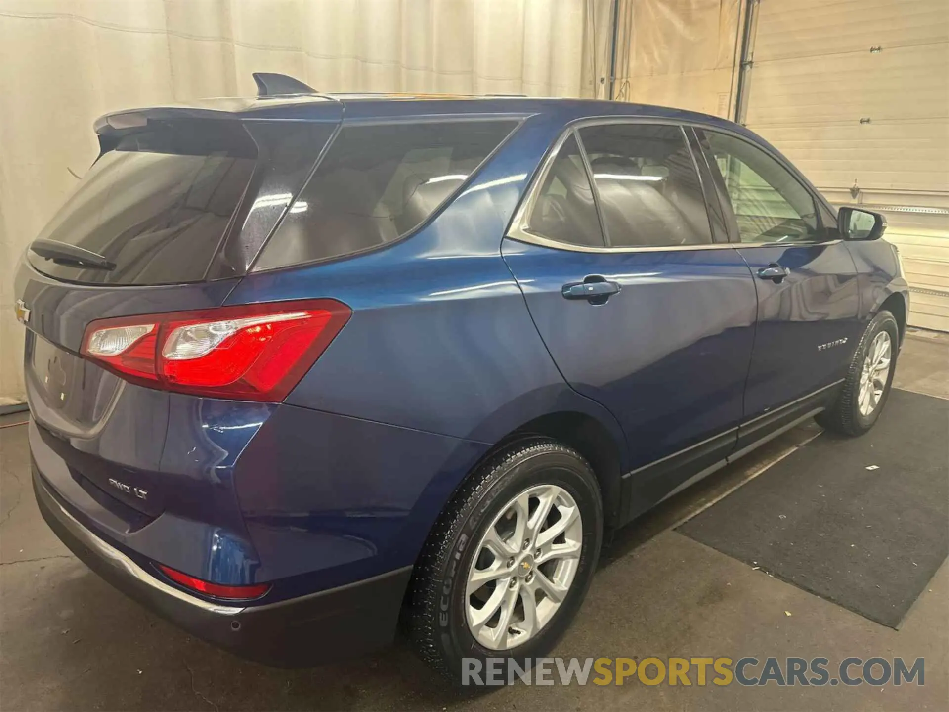6 Photograph of a damaged car 2GNAXTEV6K6259180 CHEVROLET EQUINOX 2019