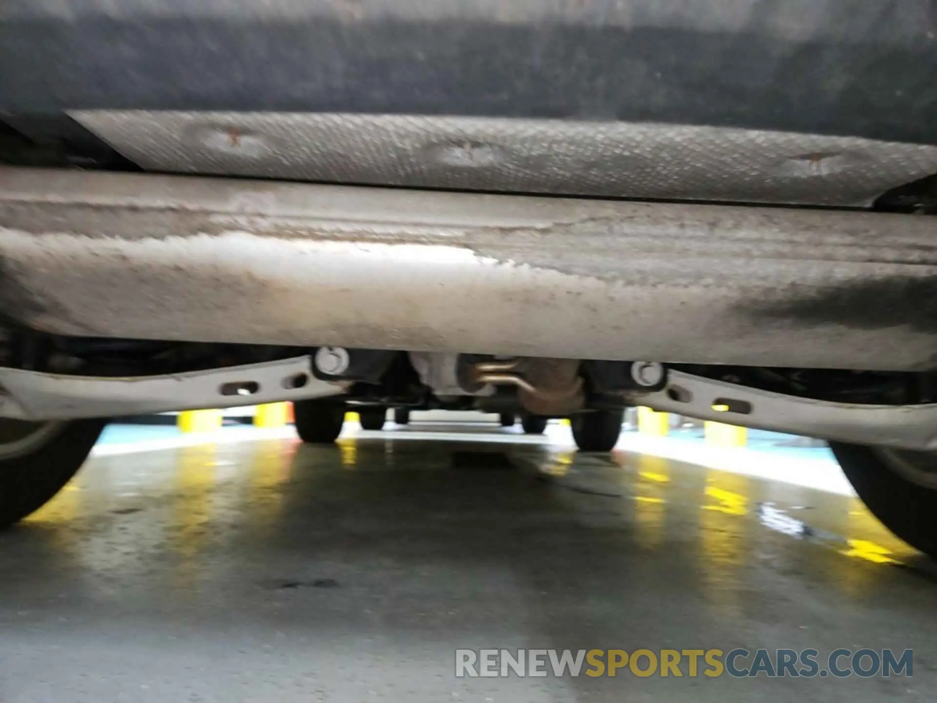 26 Photograph of a damaged car 2GNAXTEV6K6273368 CHEVROLET EQUINOX 2019