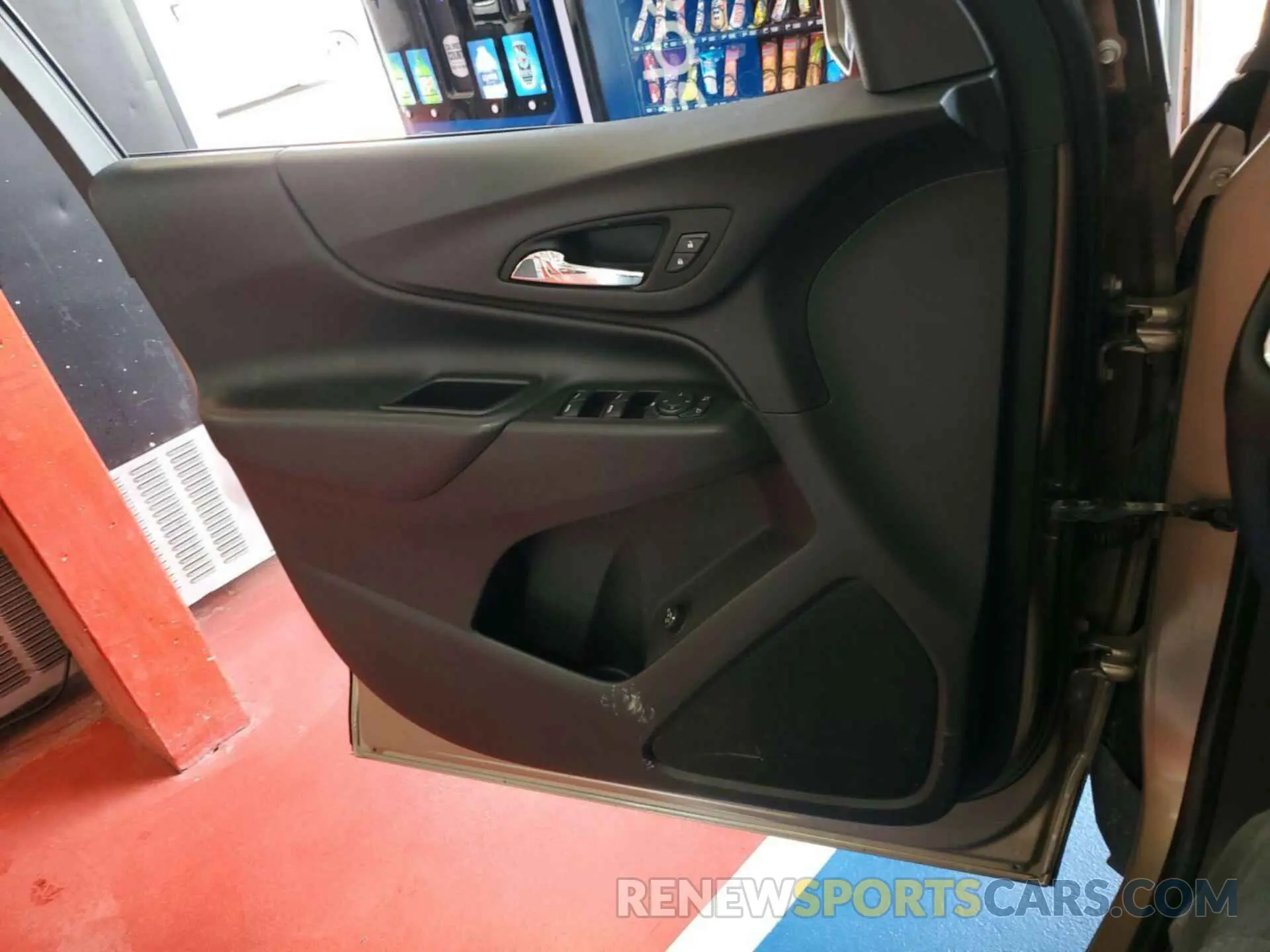 28 Фотография поврежденного автомобиля 2GNAXTEV7K6258068 CHEVROLET EQUINOX 2019
