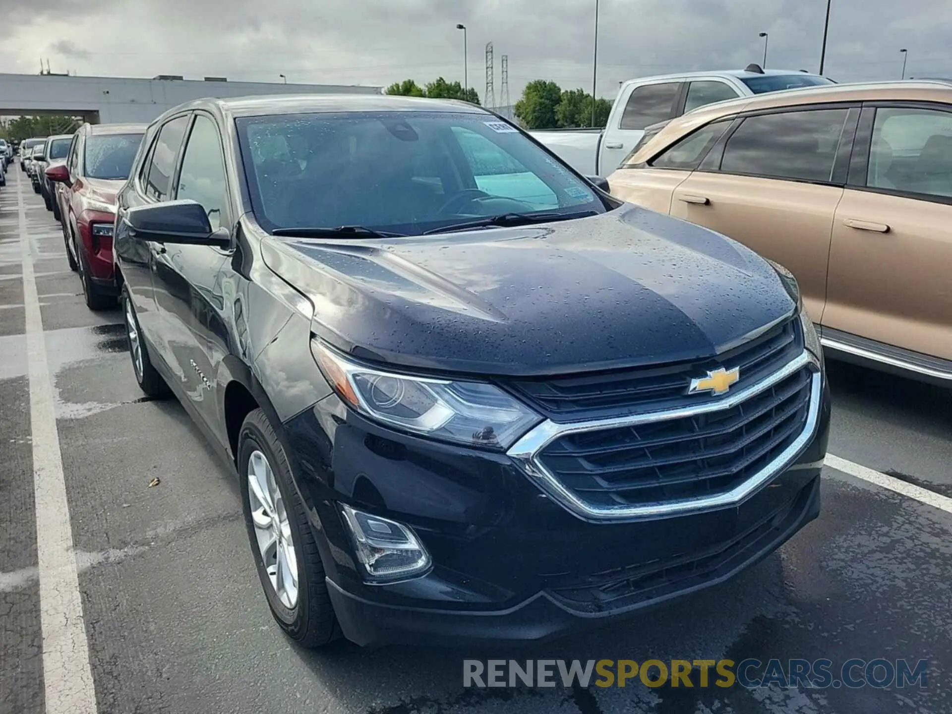 33 Photograph of a damaged car 2GNAXTEV8K6168668 CHEVROLET EQUINOX 2019