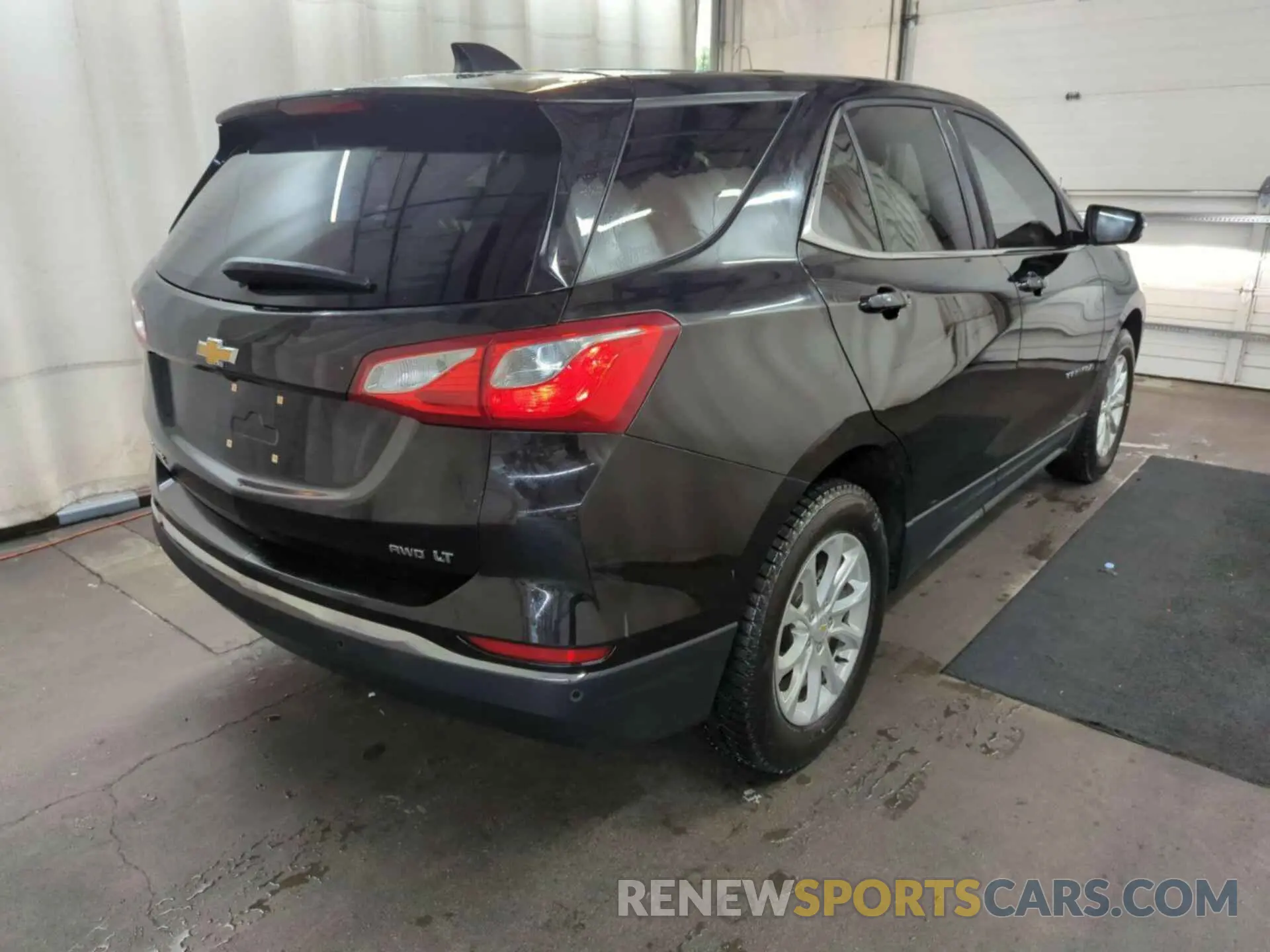 3 Photograph of a damaged car 2GNAXTEV8K6275218 CHEVROLET EQUINOX 2019