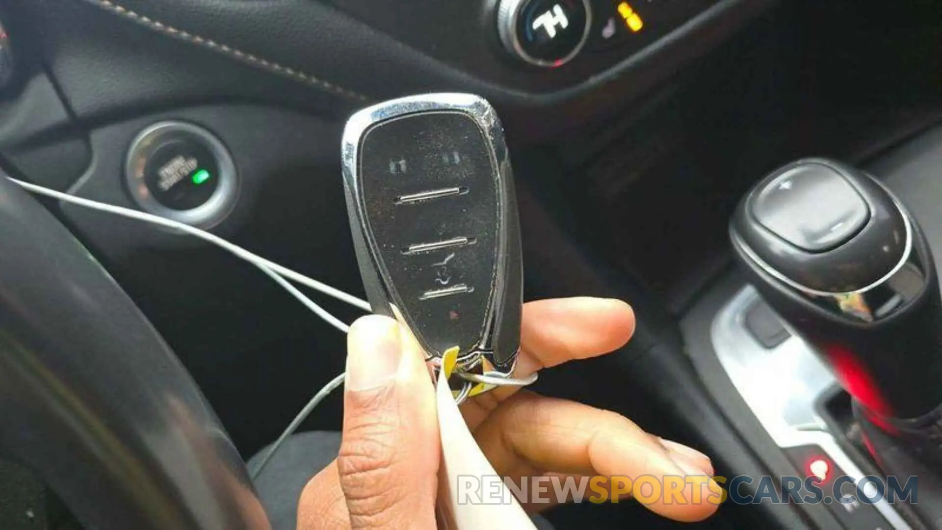 11 Фотография поврежденного автомобиля 2GNAXTEV9K6267564 CHEVROLET EQUINOX 2019