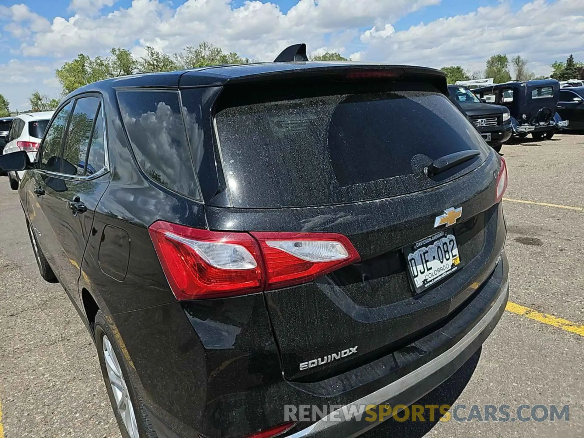 1 Фотография поврежденного автомобиля 2GNAXTEVXK6198058 CHEVROLET EQUINOX 2019