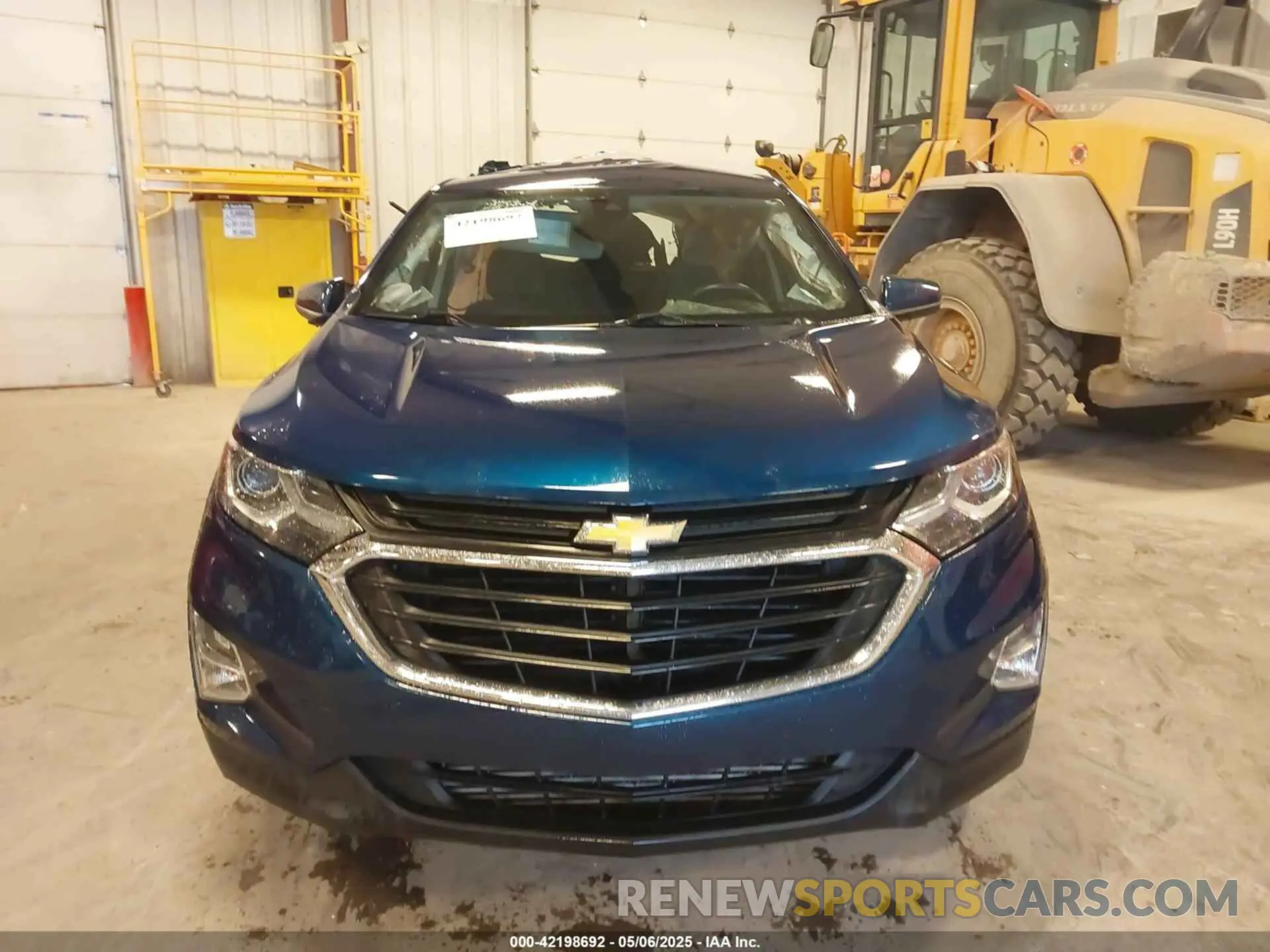 12 Photograph of a damaged car 2GNAXTEVXK6235710 CHEVROLET EQUINOX 2019