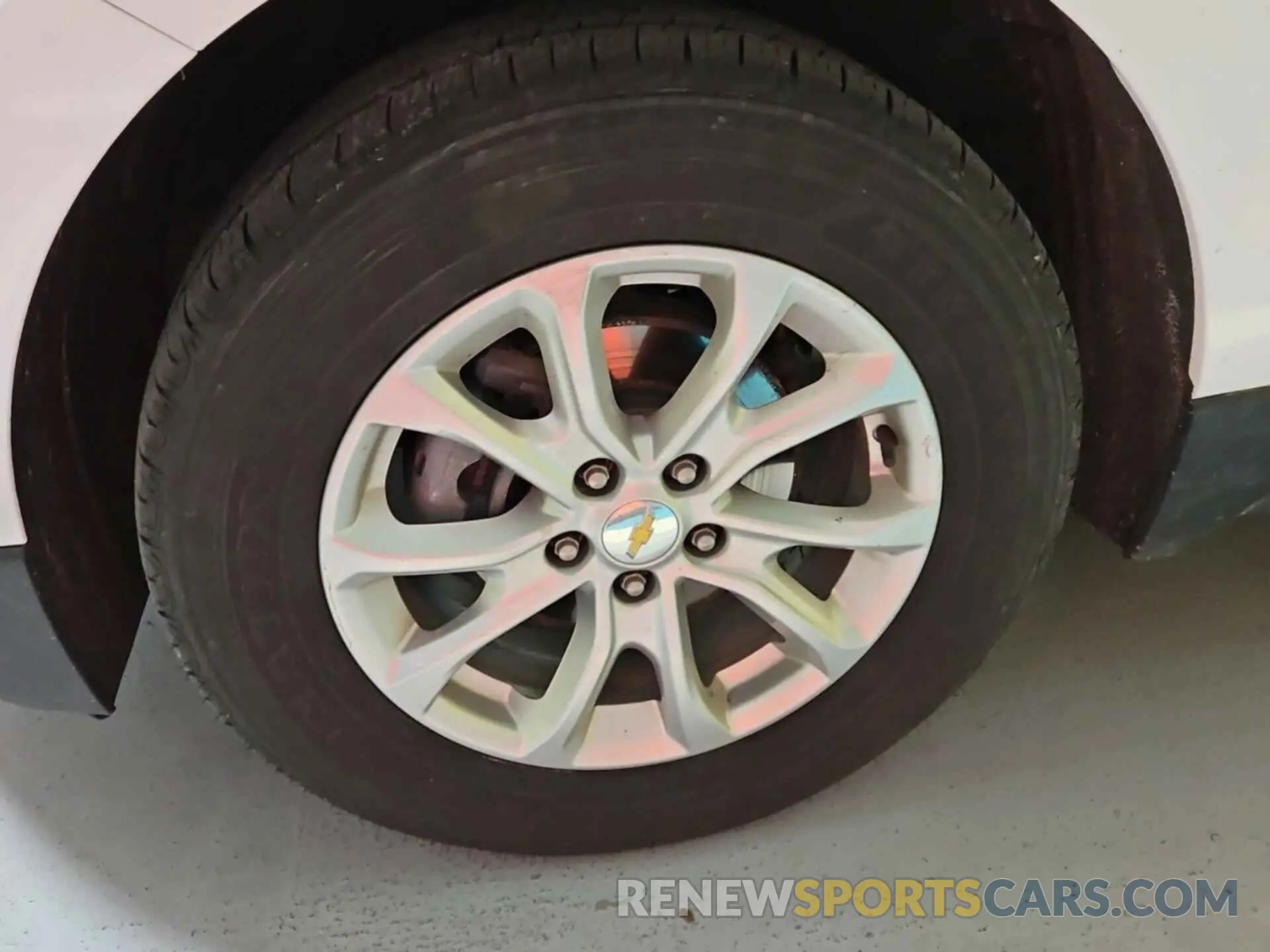 17 Фотография поврежденного автомобиля 2GNAXTEVXK6258081 CHEVROLET EQUINOX 2019
