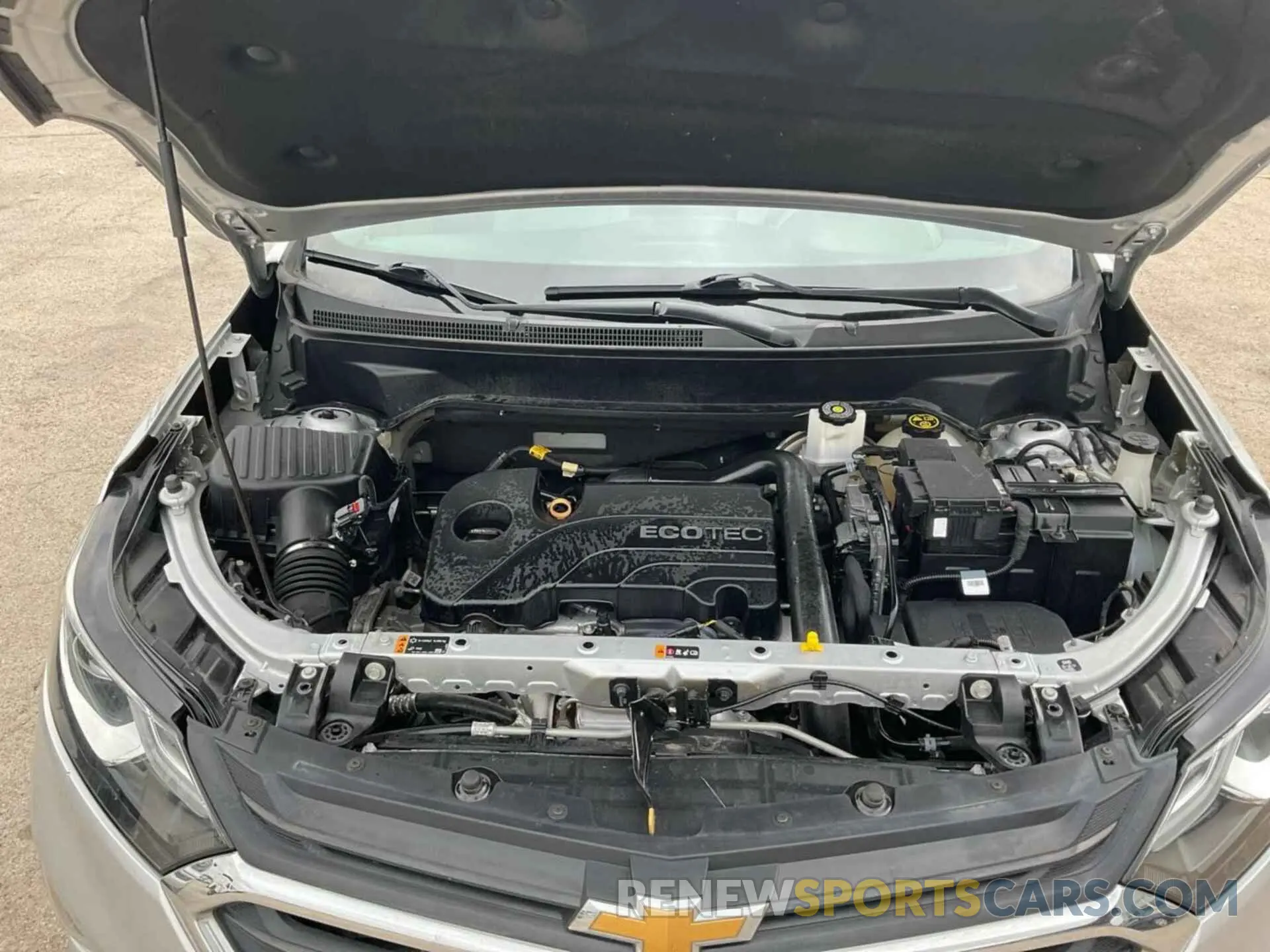 4 Фотография поврежденного автомобиля 2GNAXTEVXK6276015 CHEVROLET EQUINOX 2019