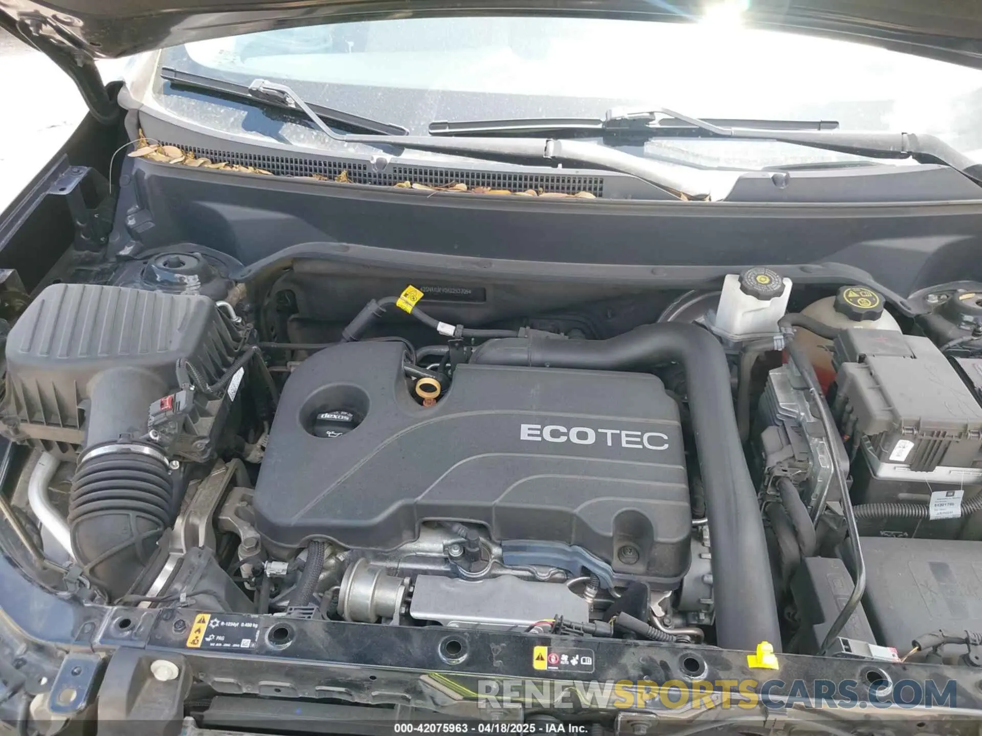 10 Photograph of a damaged car 2GNAXUEV0K6253705 CHEVROLET EQUINOX 2019