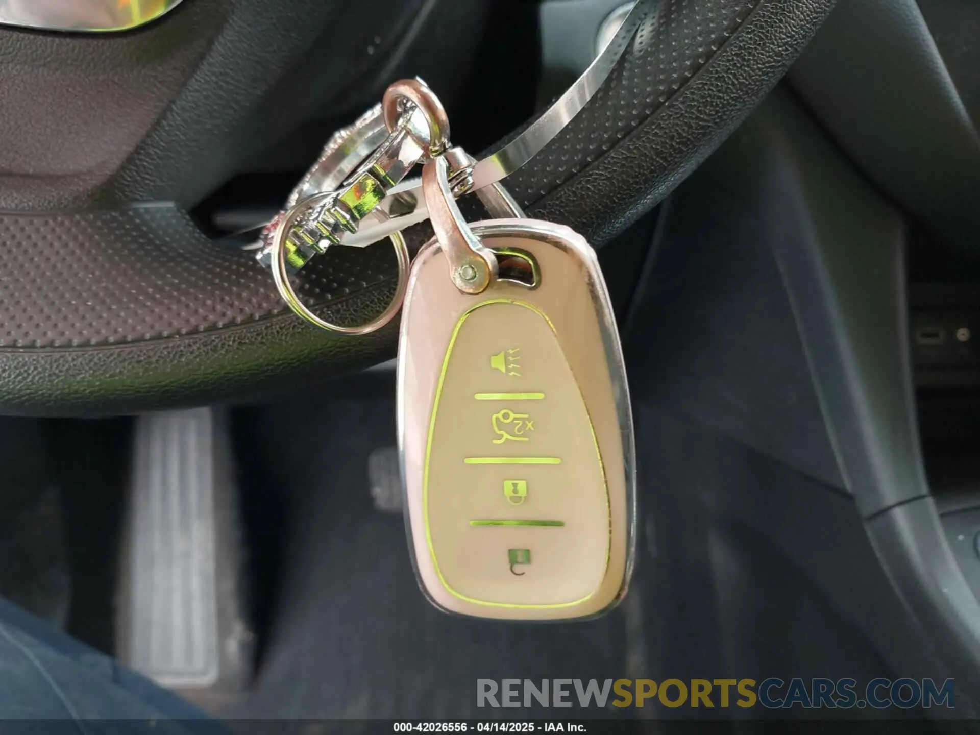 11 Photograph of a damaged car 2GNAXUEV1K6111962 CHEVROLET EQUINOX 2019