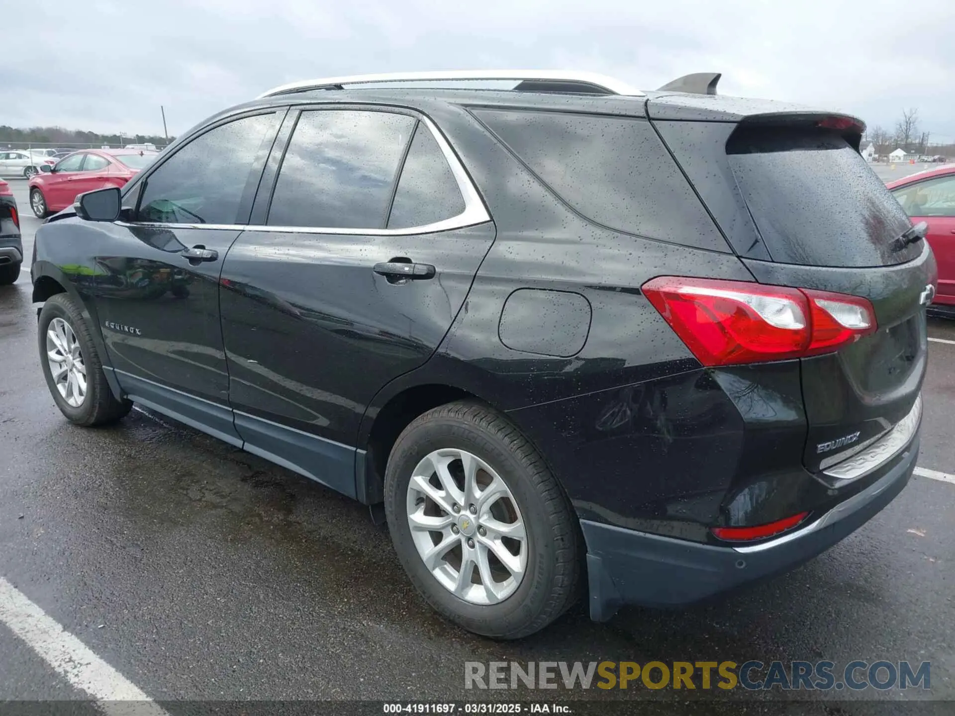 3 Photograph of a damaged car 2GNAXUEV1K6223130 CHEVROLET EQUINOX 2019