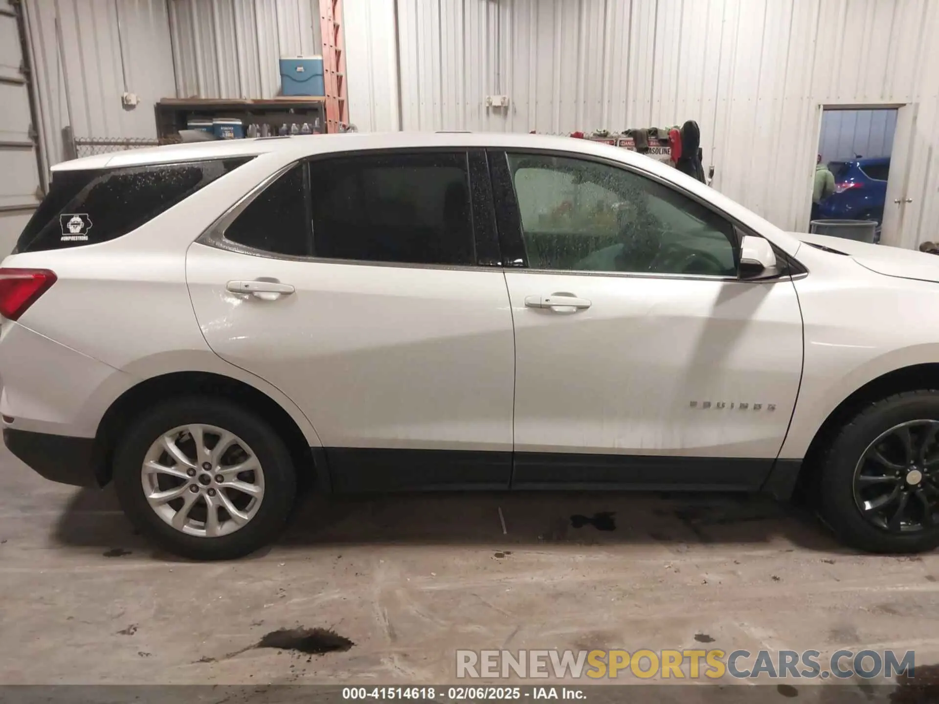 13 Photograph of a damaged car 2GNAXUEV1K6253454 CHEVROLET EQUINOX 2019
