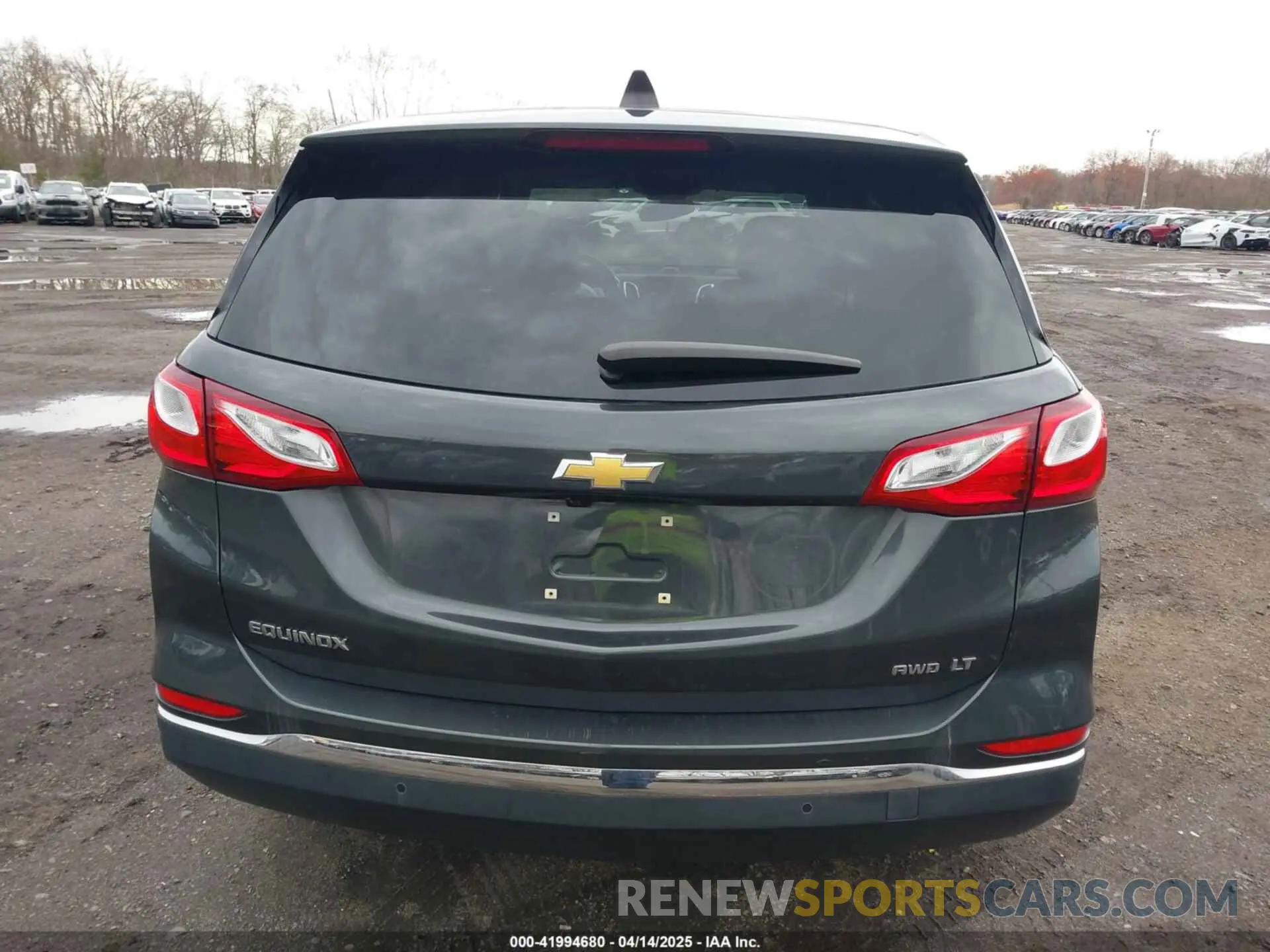 16 Photograph of a damaged car 2GNAXUEV2K6173922 CHEVROLET EQUINOX 2019