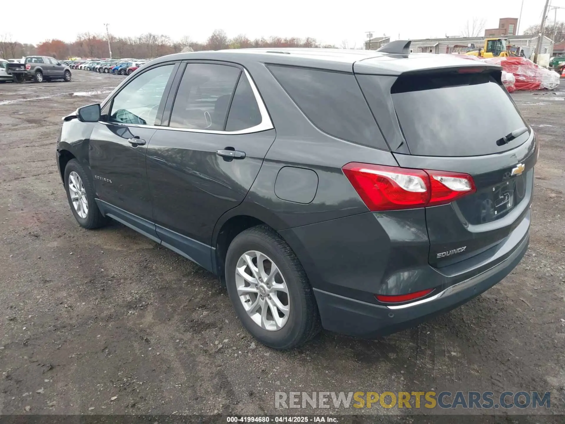 3 Photograph of a damaged car 2GNAXUEV2K6173922 CHEVROLET EQUINOX 2019