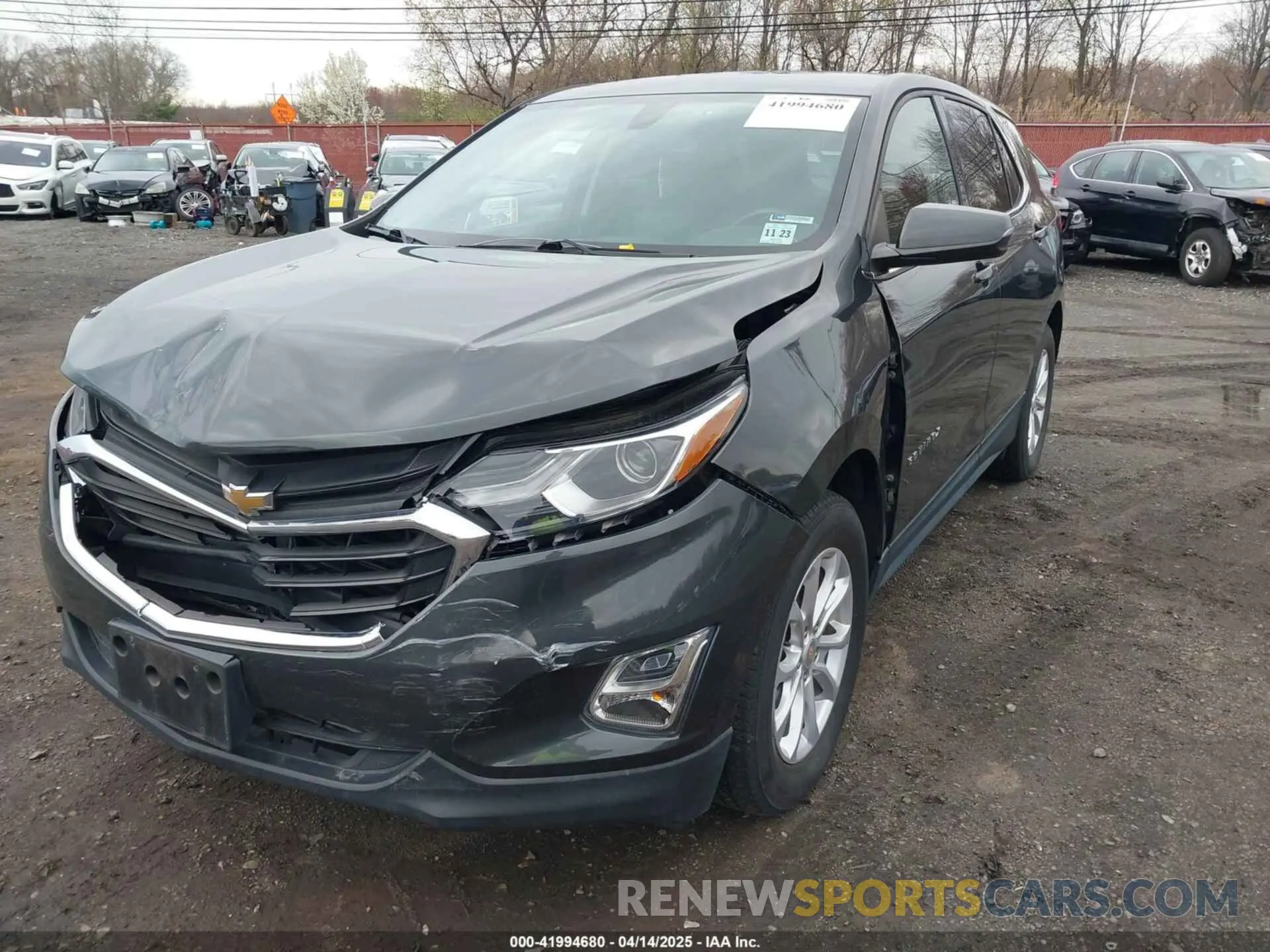 6 Photograph of a damaged car 2GNAXUEV2K6173922 CHEVROLET EQUINOX 2019