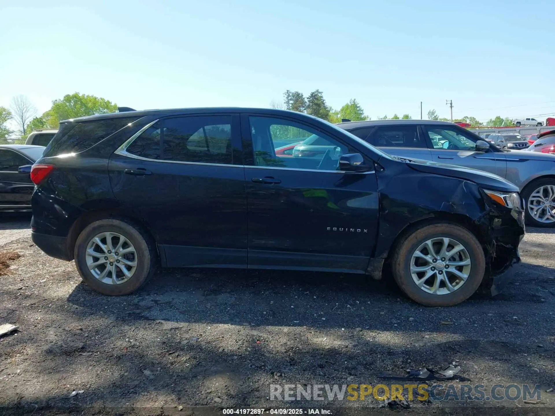 13 Фотография поврежденного автомобиля 2GNAXUEV2K6189571 CHEVROLET EQUINOX 2019