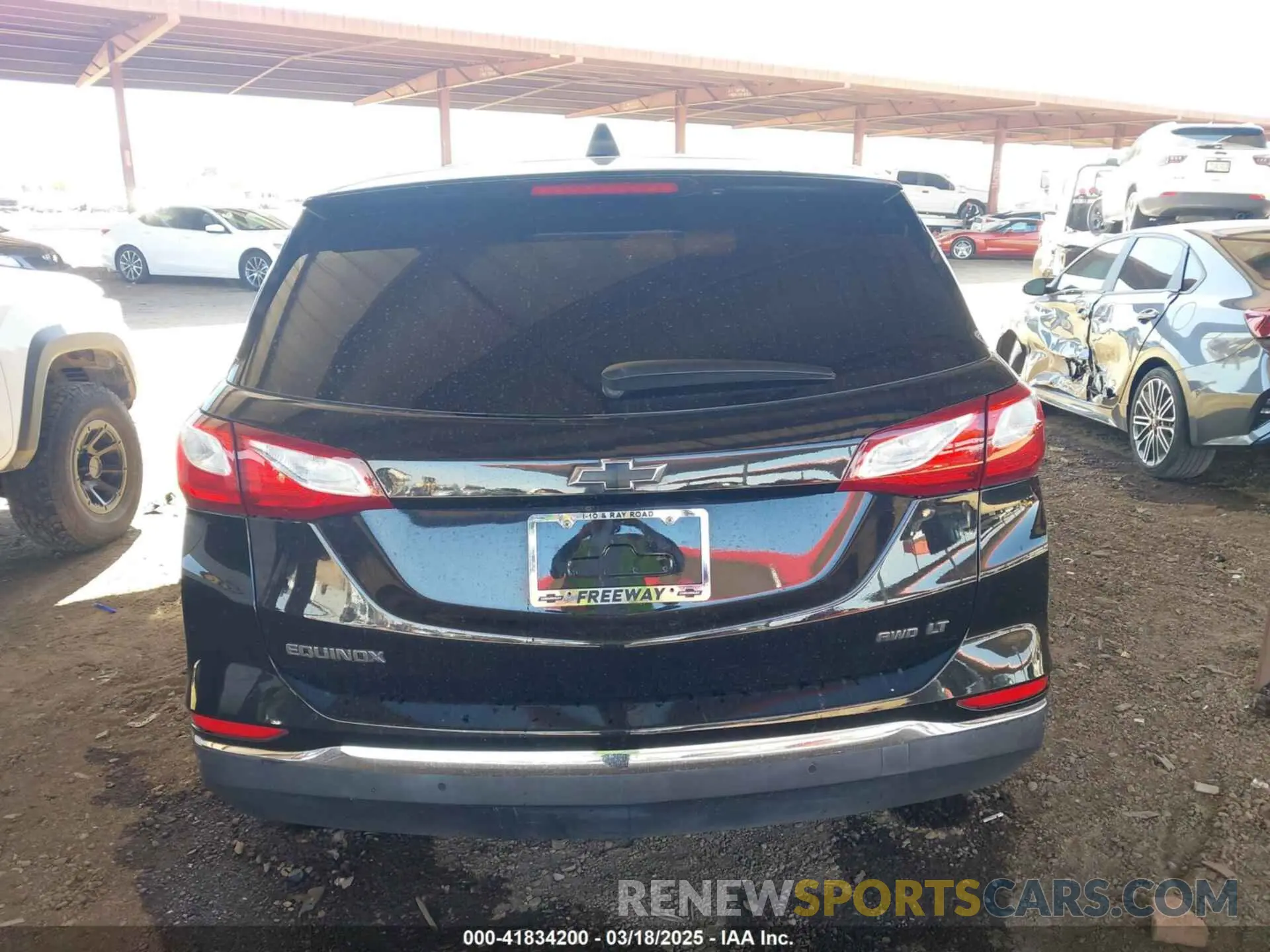 16 Photograph of a damaged car 2GNAXUEV2K6197850 CHEVROLET EQUINOX 2019