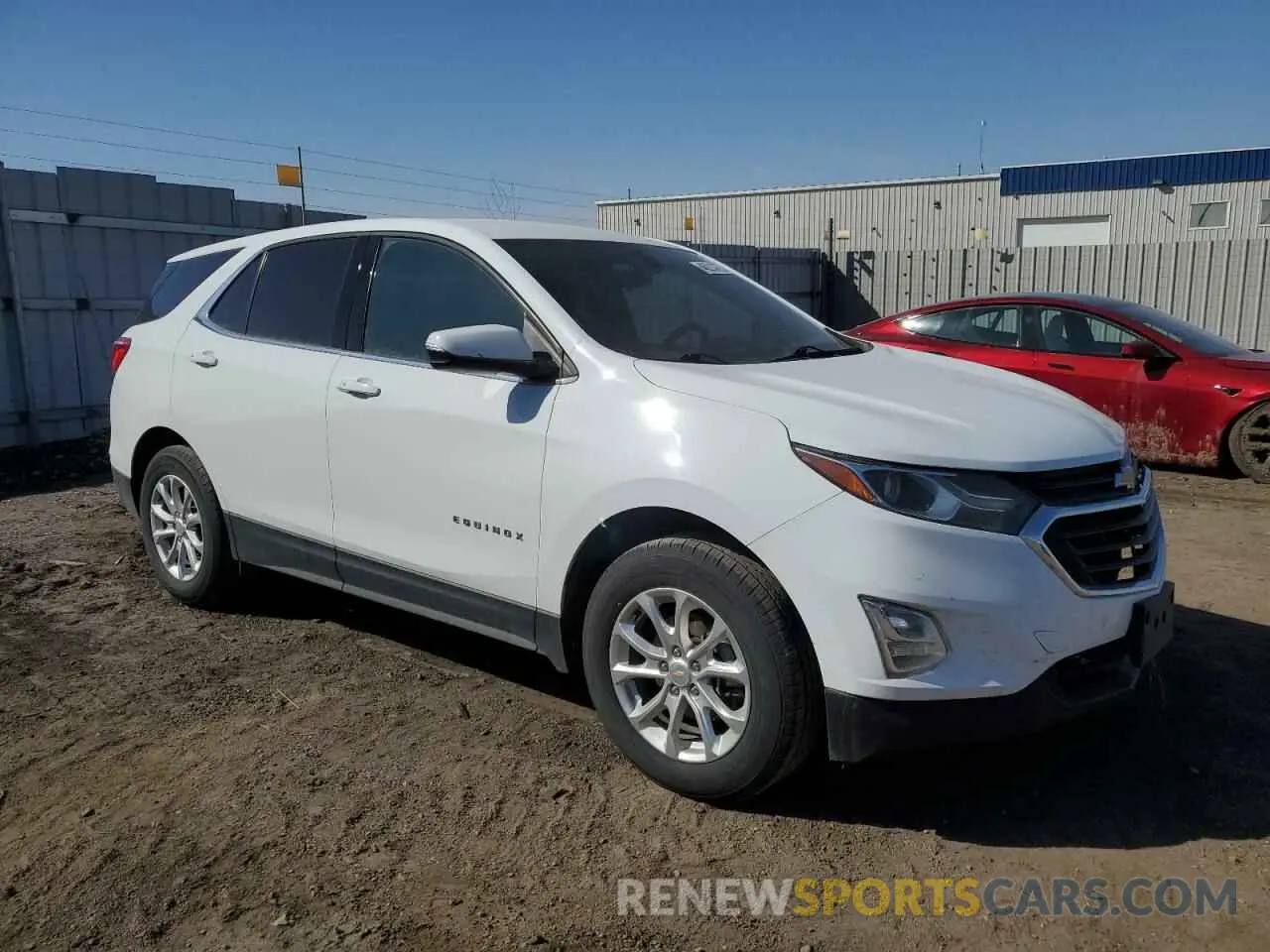 4 Photograph of a damaged car 2GNAXUEV3K6137771 CHEVROLET EQUINOX 2019